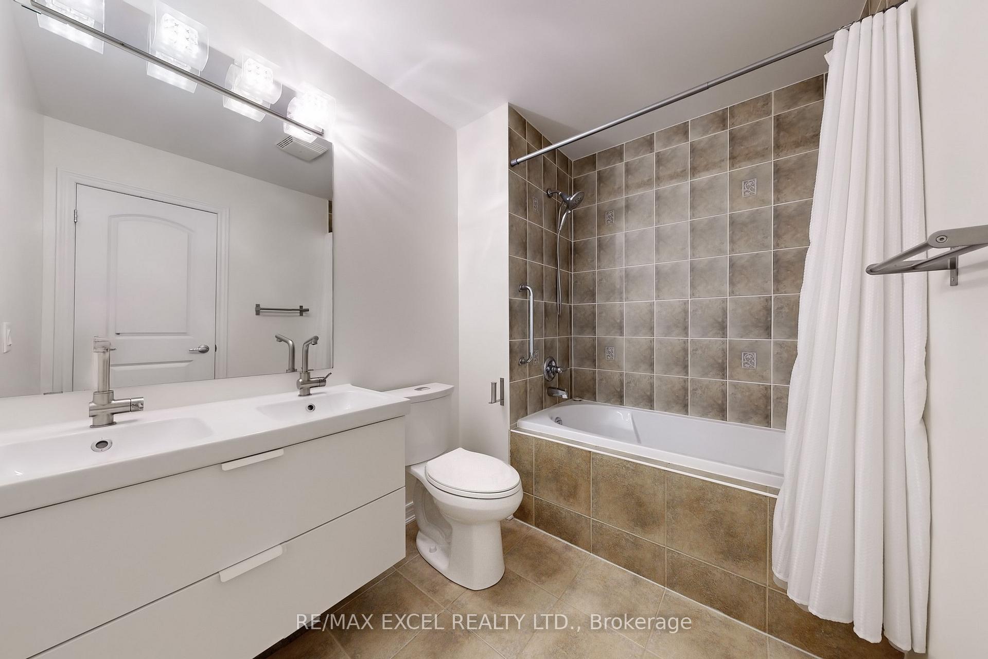 Photo 32 of 422 Lady Nadia Drive, Vaughan, Patterson — HOMEH