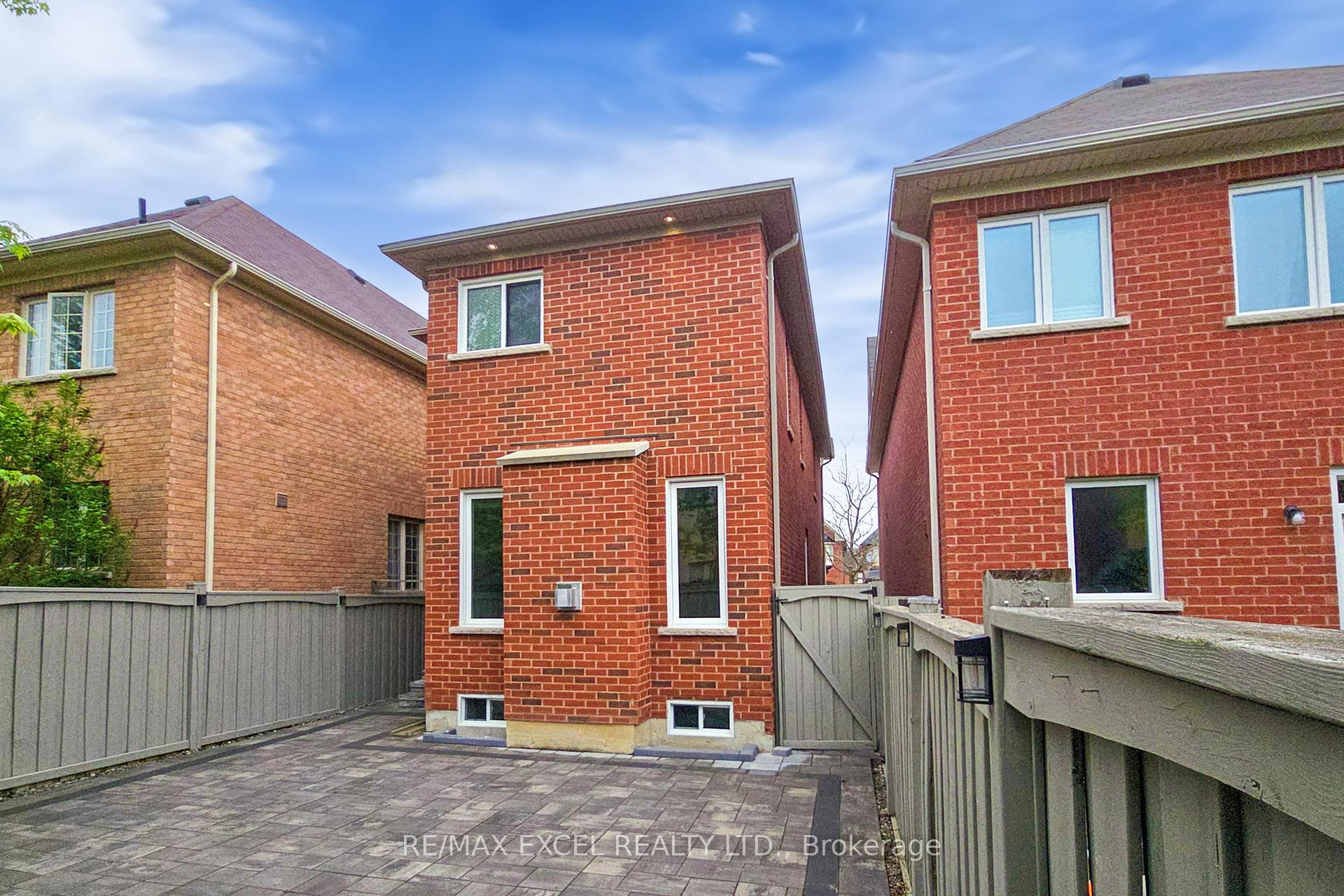 Photo 39 of 422 Lady Nadia Drive, Vaughan, Patterson — HOMEH