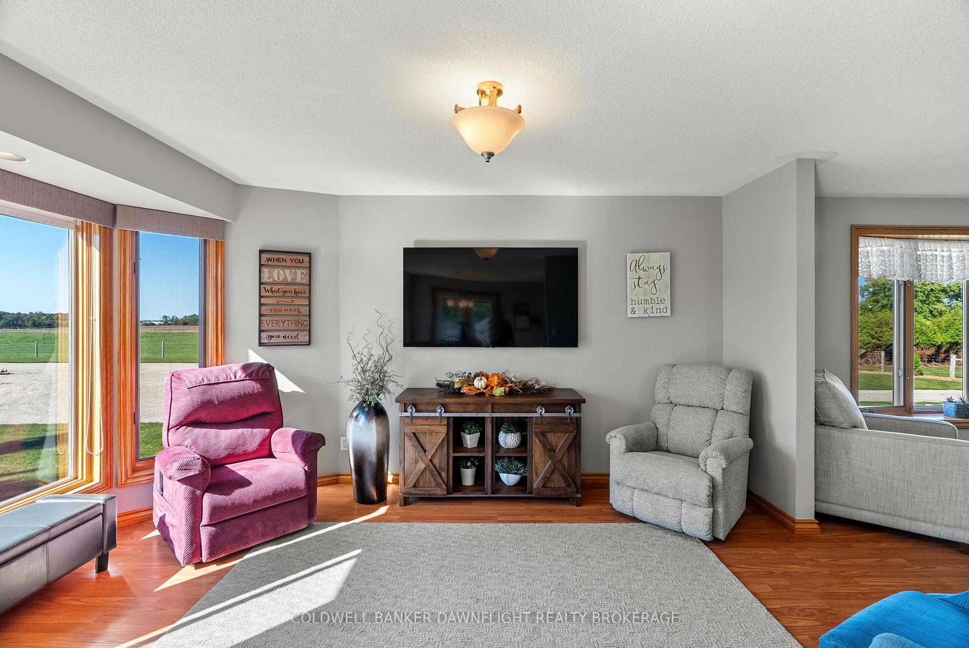 Photo 15 of 72471 London Road, Bluewater, Hay — HOMEH