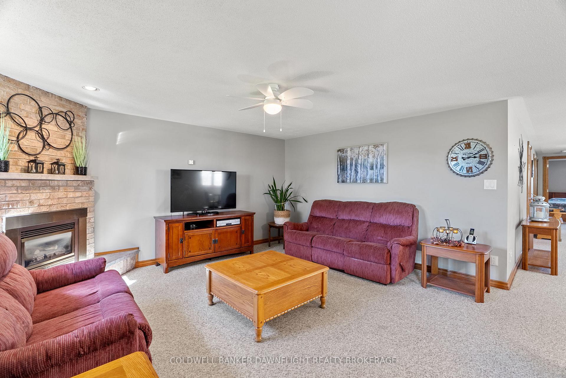 Photo 29 of 72471 London Road, Bluewater, Hay — HOMEH