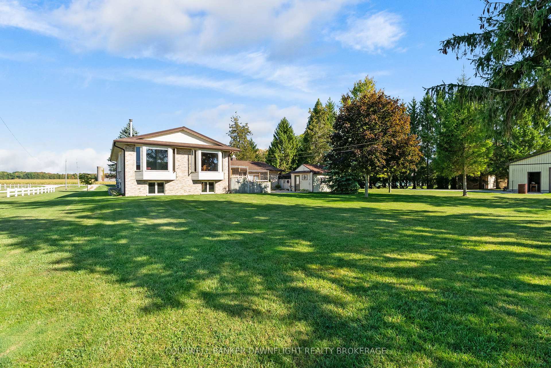 Photo 44 of 72471 London Road, Bluewater, Hay — HOMEH