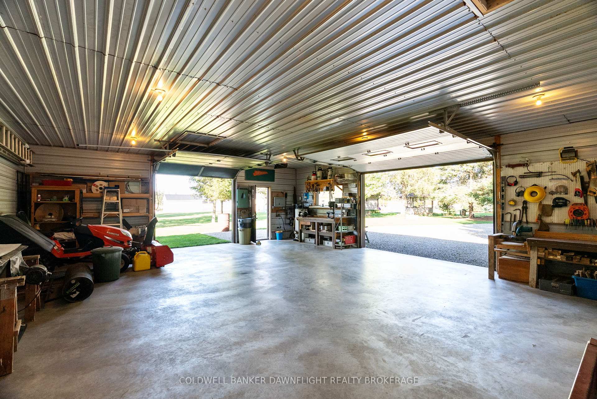 Photo 50 of 72471 London Road, Bluewater, Hay — HOMEH