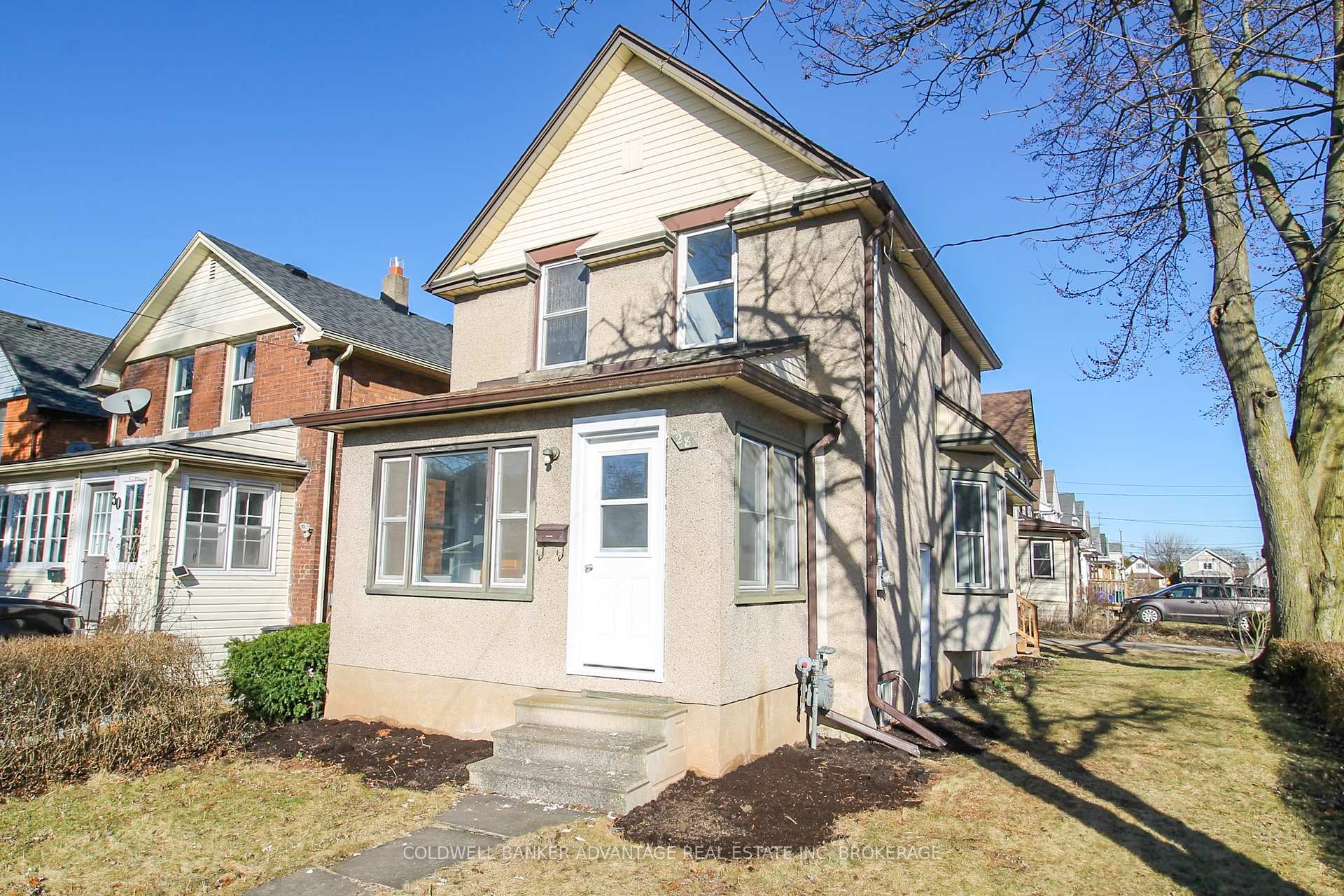 Front of 28 Myrtle Avenue