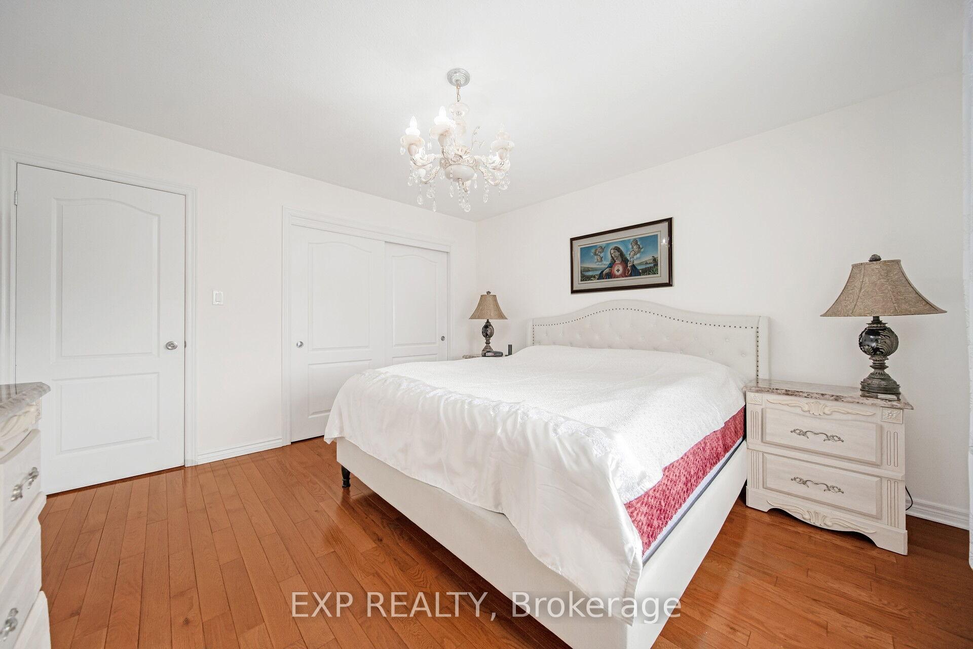 Photo 8 of 7 Lynbrook Lane, Welland, Prince Charles — HOMEH