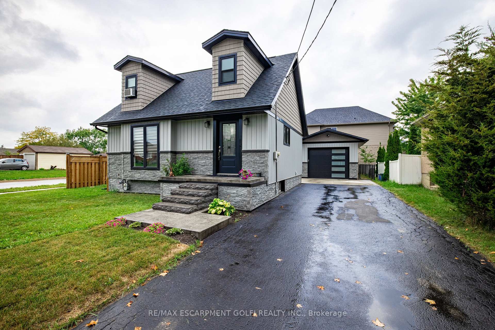 Front of 29 Sauer Avenue
