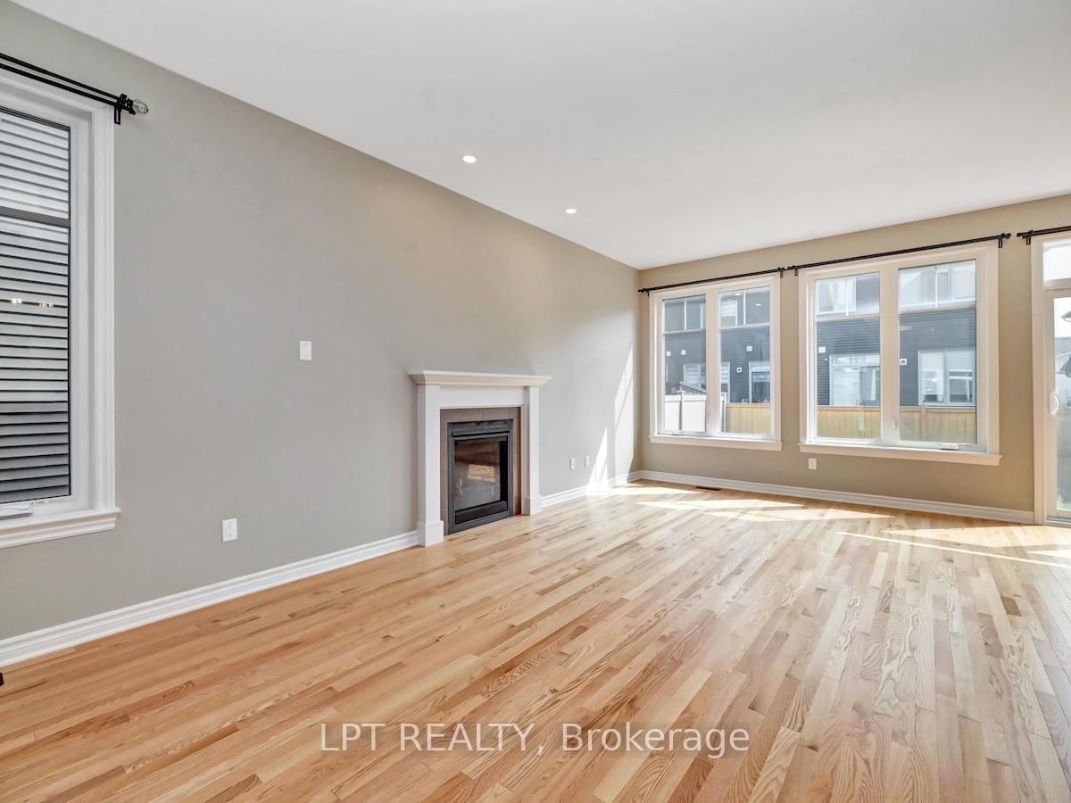 Photo 5 of 178 Nepeta Crescent, Ottawa, Blossom Park/Kemp Park/Findlay Creek — HOMEH