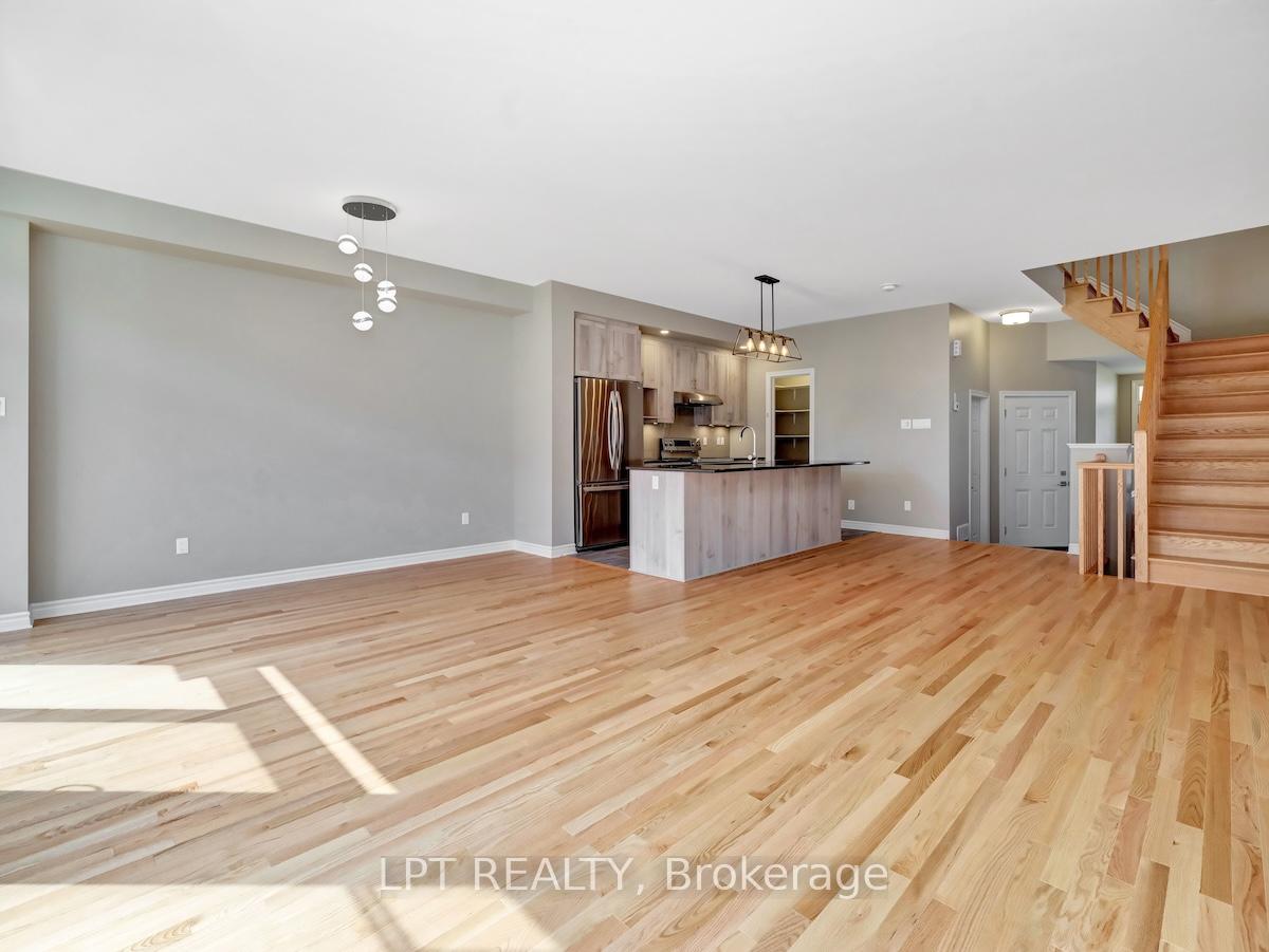 Photo 9 of 178 Nepeta Crescent, Ottawa, Blossom Park/Kemp Park/Findlay Creek — HOMEH