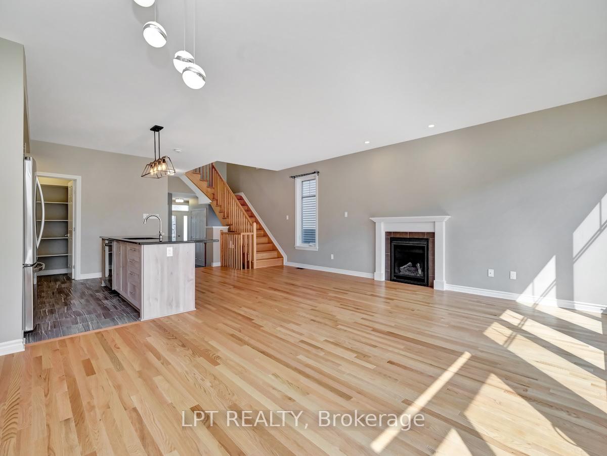Photo 18 of 178 Nepeta Crescent, Ottawa, Blossom Park/Kemp Park/Findlay Creek — HOMEH