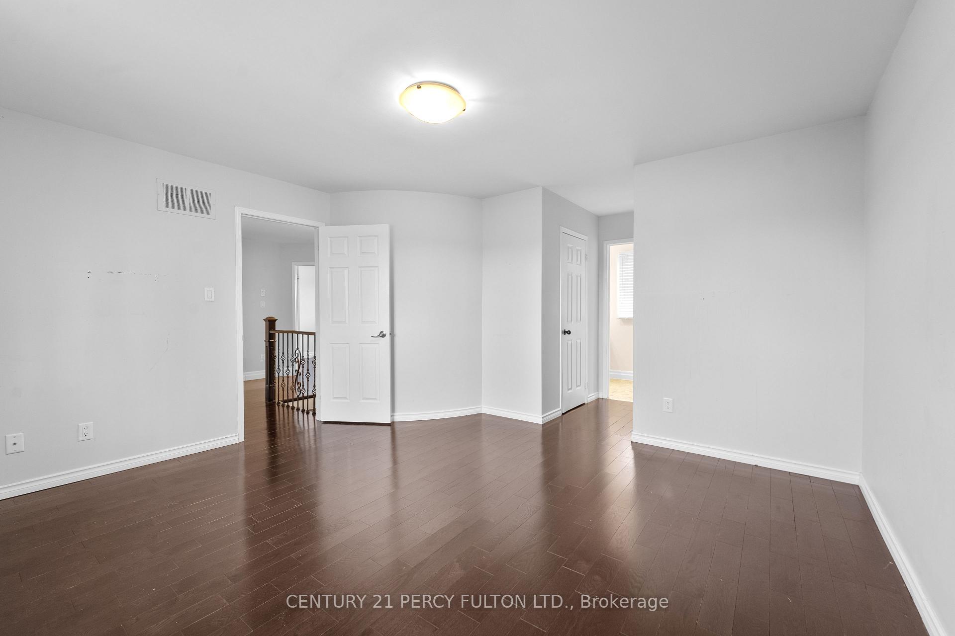 Photo 22 of 65 Daines Drive, Whitby, Rolling Acres — HOMEH