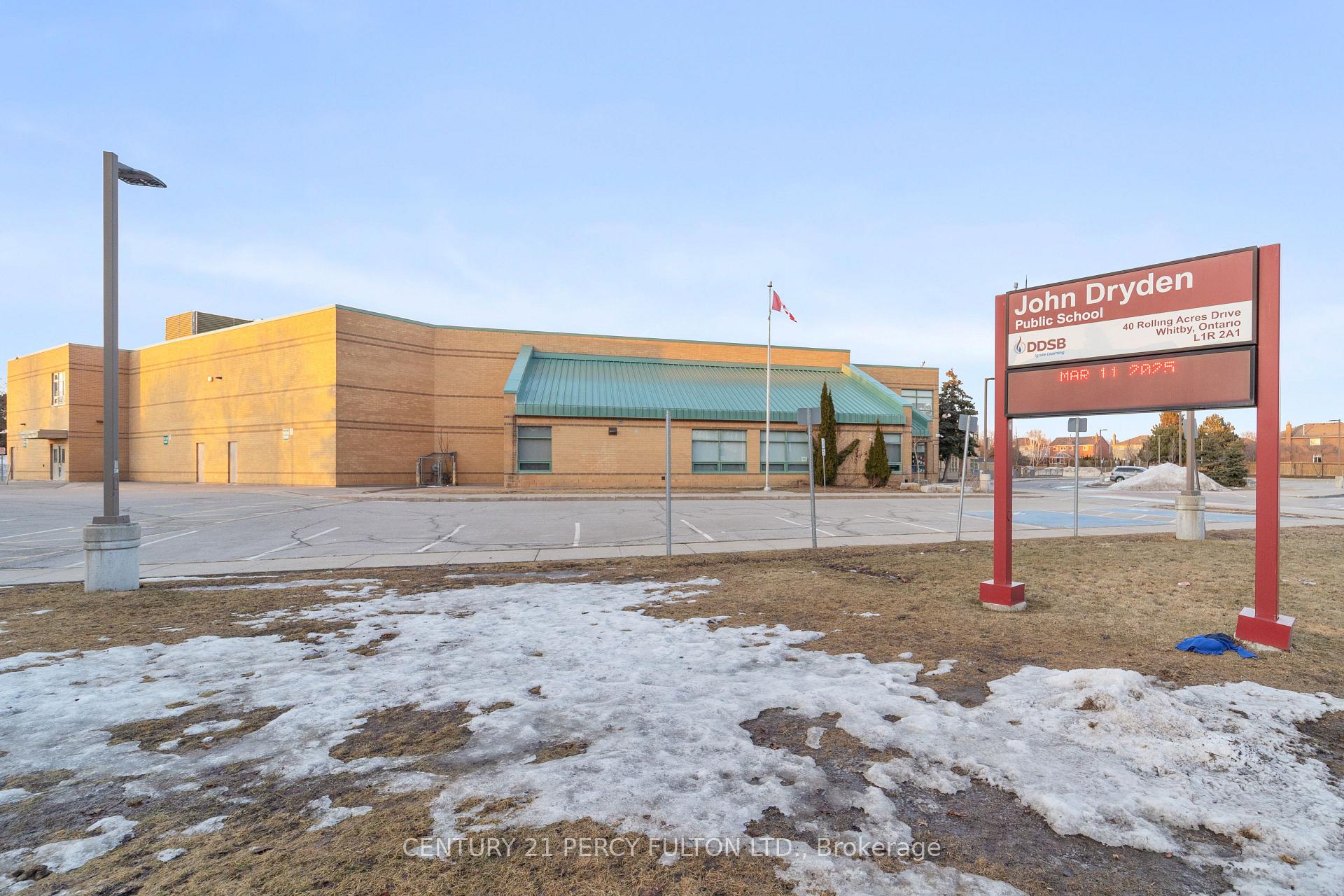 Photo 34 of 65 Daines Drive, Whitby, Rolling Acres — HOMEH