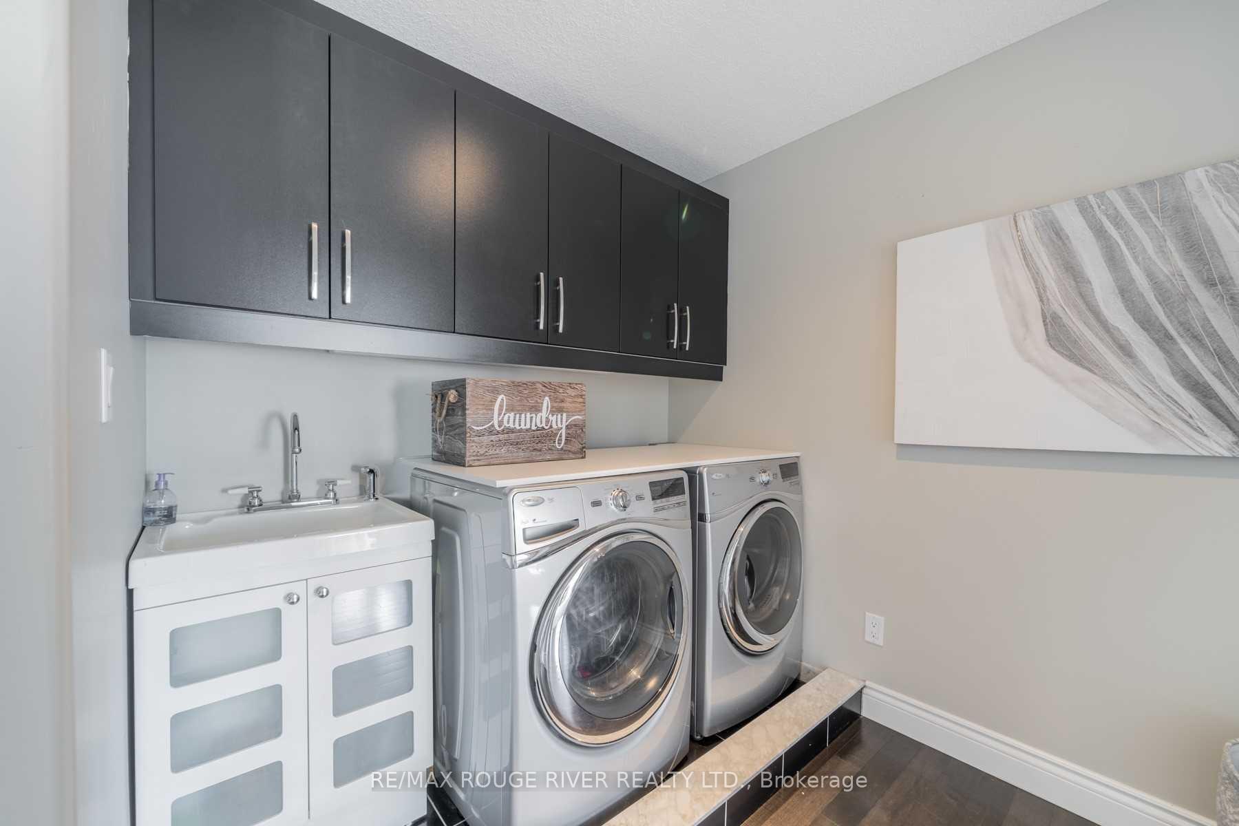 Photo 42 of 31 Corvinelli Drive, Whitby, Brooklin — HOMEH