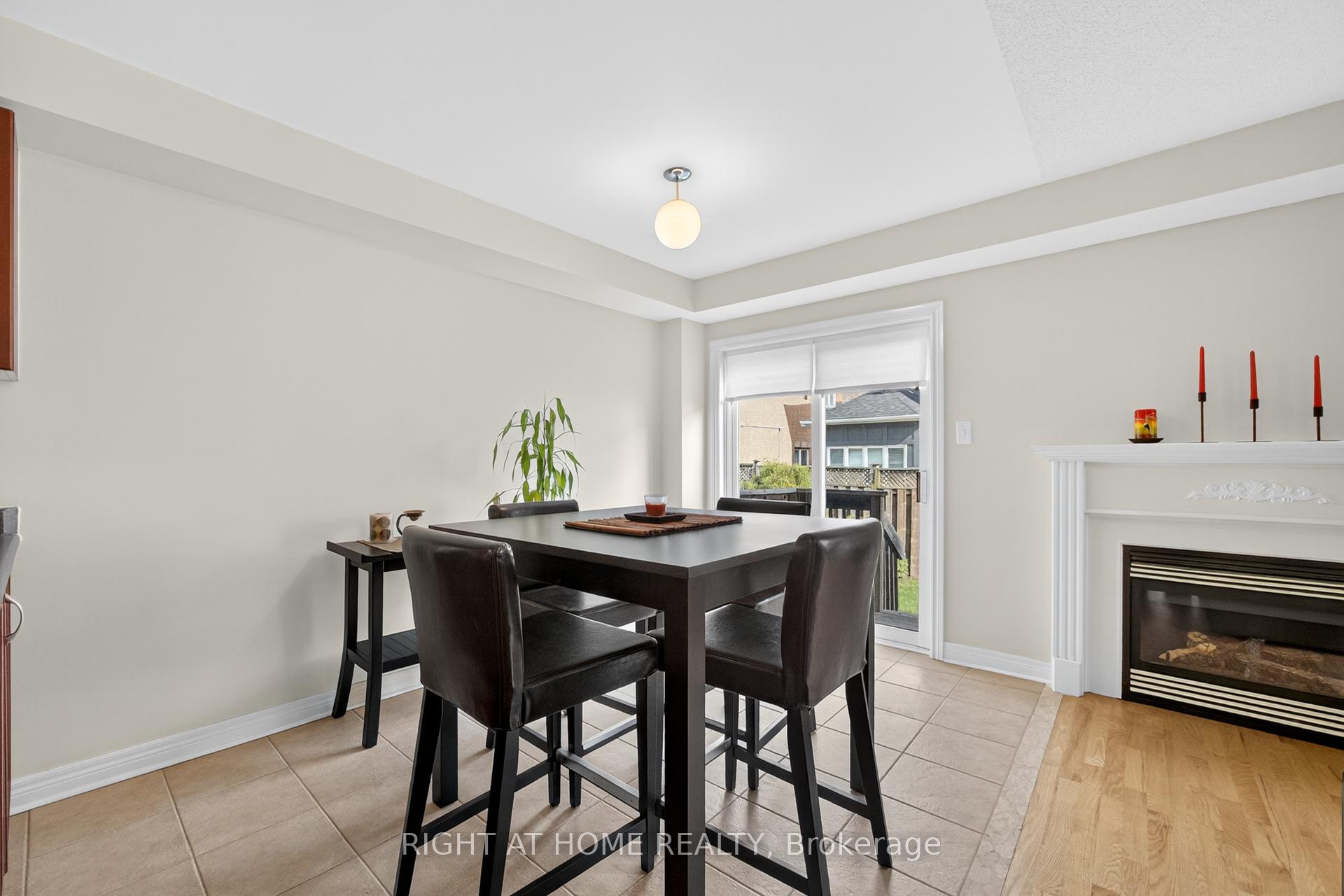 Photo 12 of 152 Westway Crescent, Vaughan, Concord — HOMEH