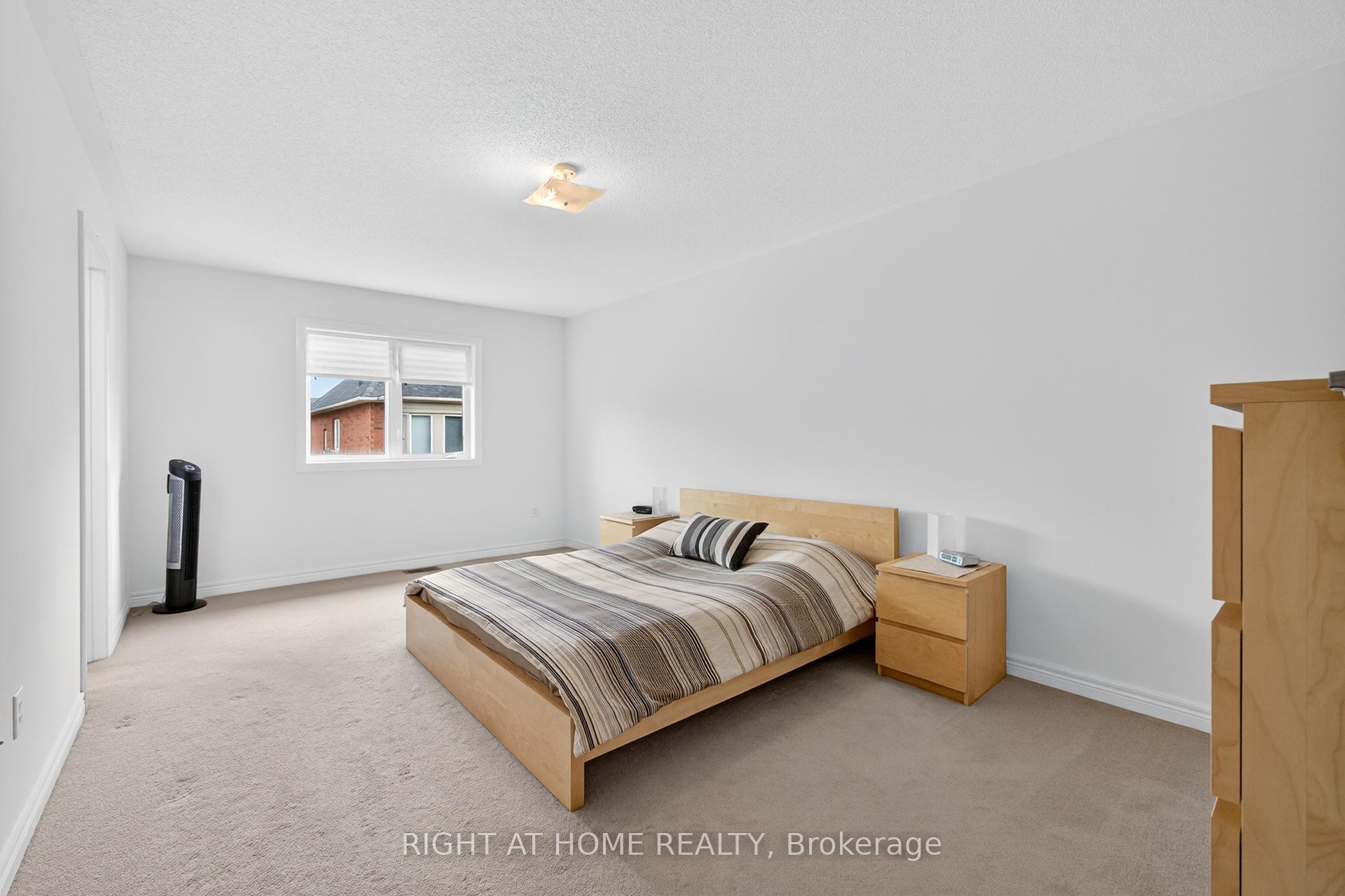 Photo 27 of 152 Westway Crescent, Vaughan, Concord — HOMEH