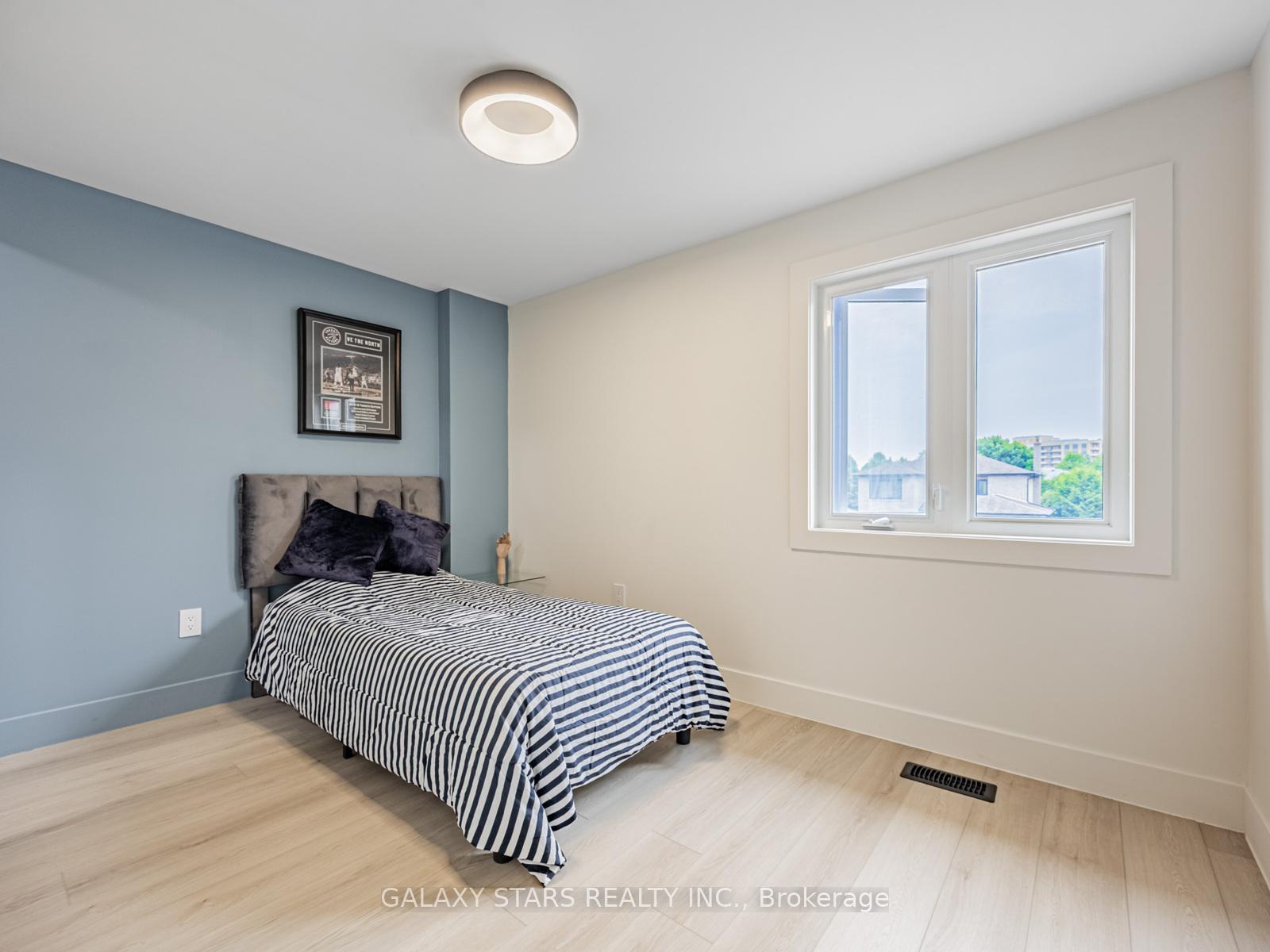 Photo 20 of 41 Jason Drive, Whitby, Pringle Creek — HOMEH