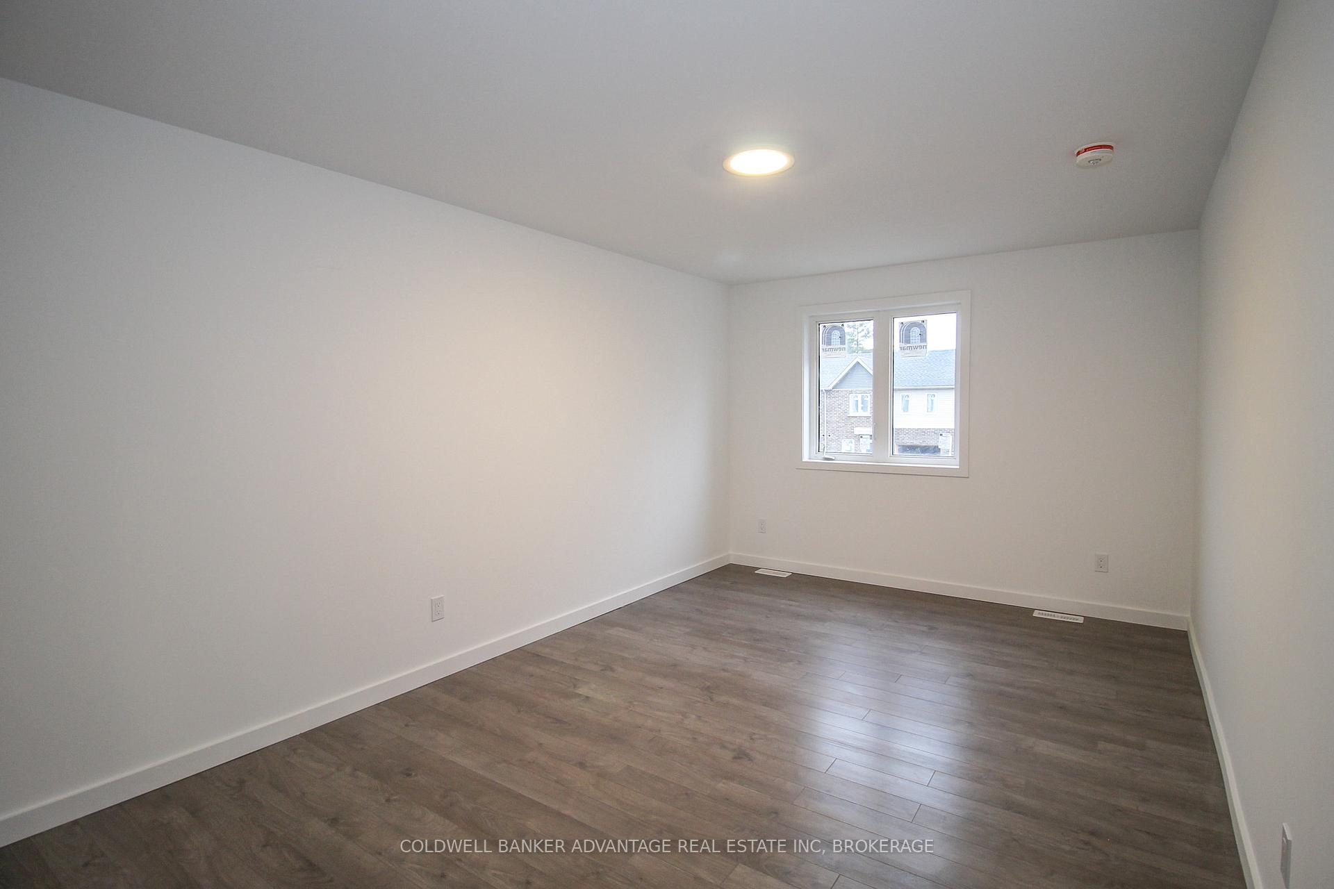 Photo 12 of 311 Chaffey Street, Welland, Lincoln/Crowland — HOMEH