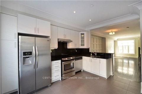 Photo 5 of 30 Powseland Crescent, Vaughan, West Woodbridge — HOMEH