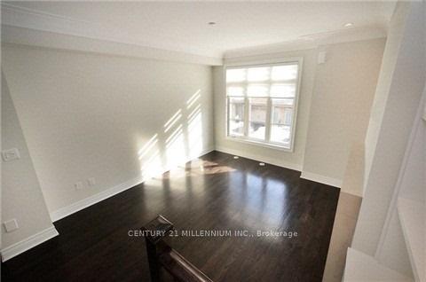 Photo 10 of 30 Powseland Crescent, Vaughan, West Woodbridge — HOMEH