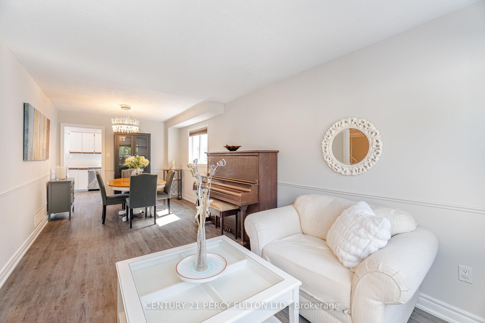 Photo 8 of 41 Gardiner Drive, Ajax, Central — HOMEH
