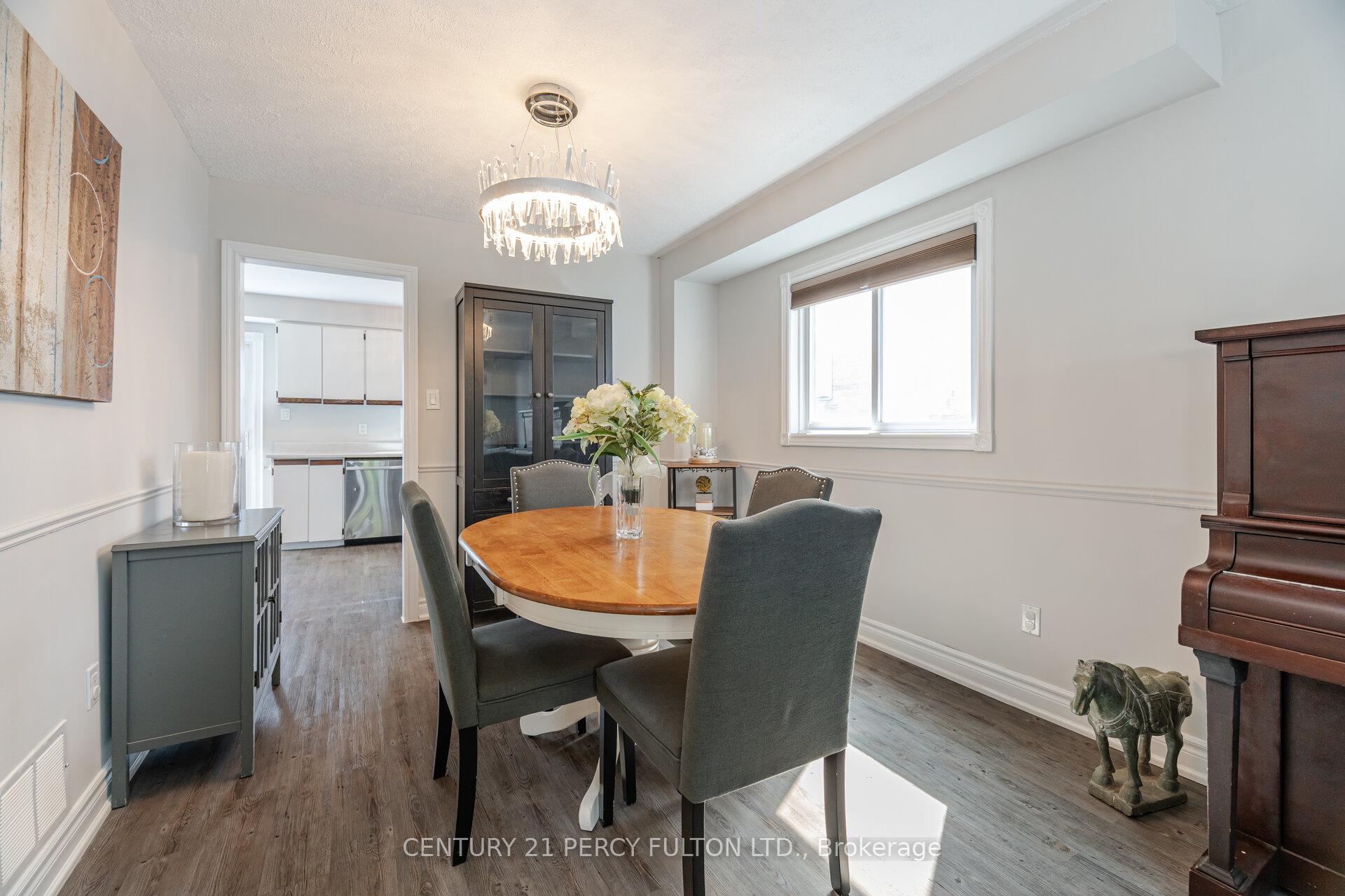 Photo 7 of 41 Gardiner Drive, Ajax, Central — HOMEH