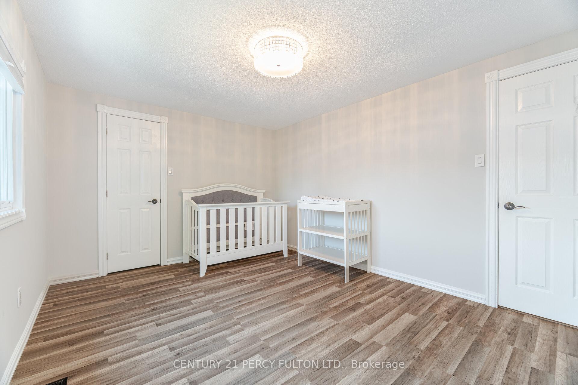 Photo 36 of 41 Gardiner Drive, Ajax, Central — HOMEH