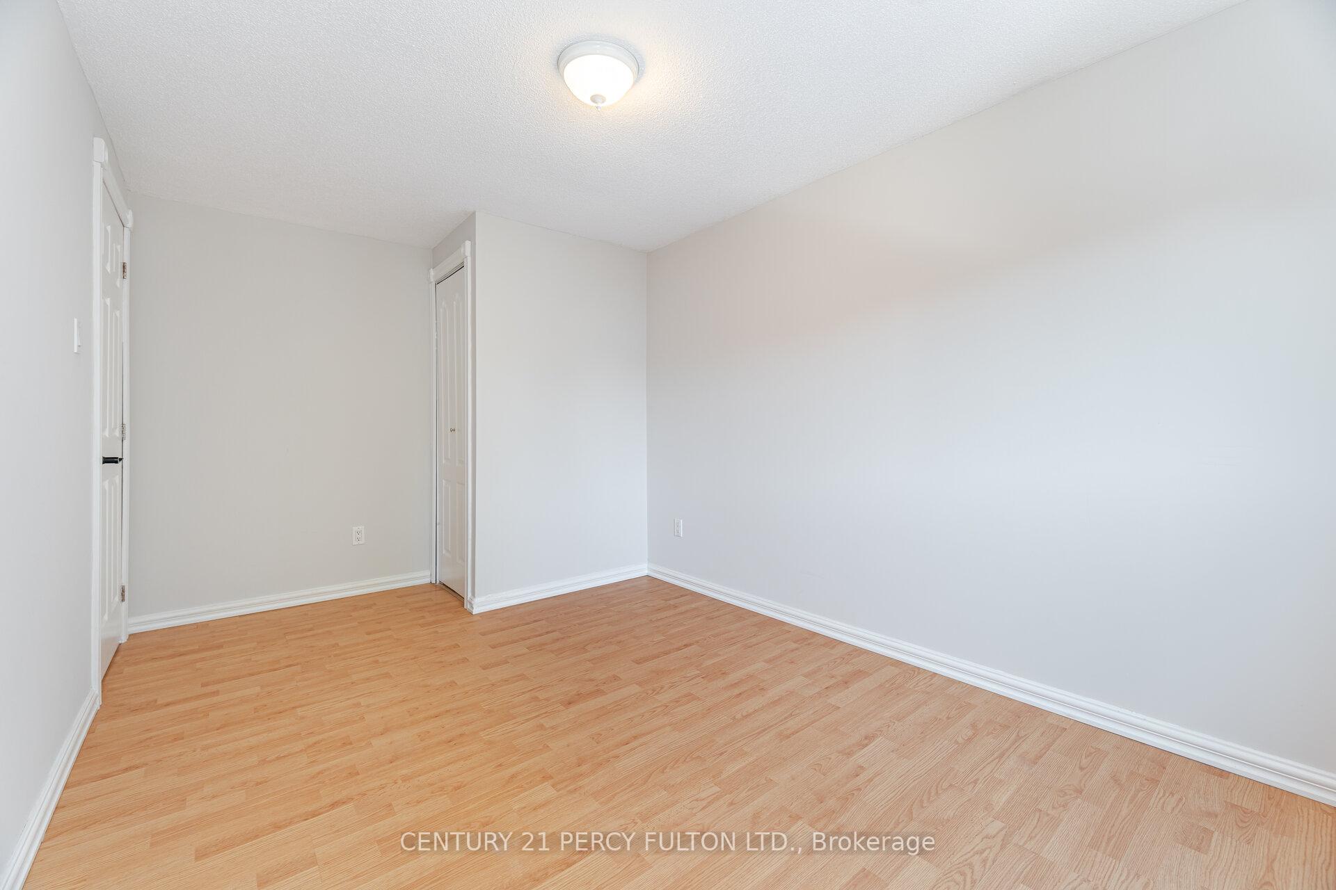 Photo 22 of 41 Gardiner Drive, Ajax, Central — HOMEH