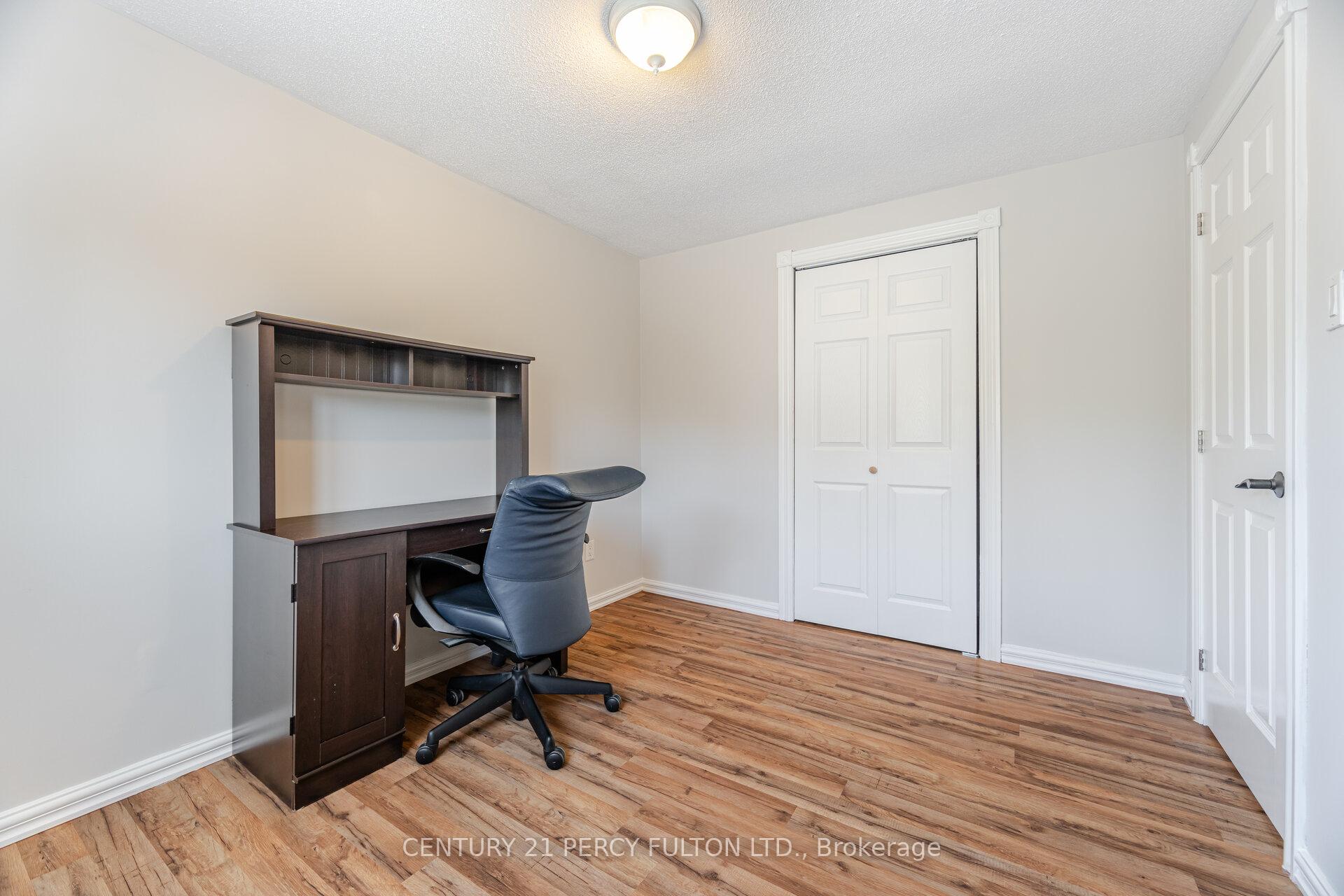 Photo 24 of 41 Gardiner Drive, Ajax, Central — HOMEH