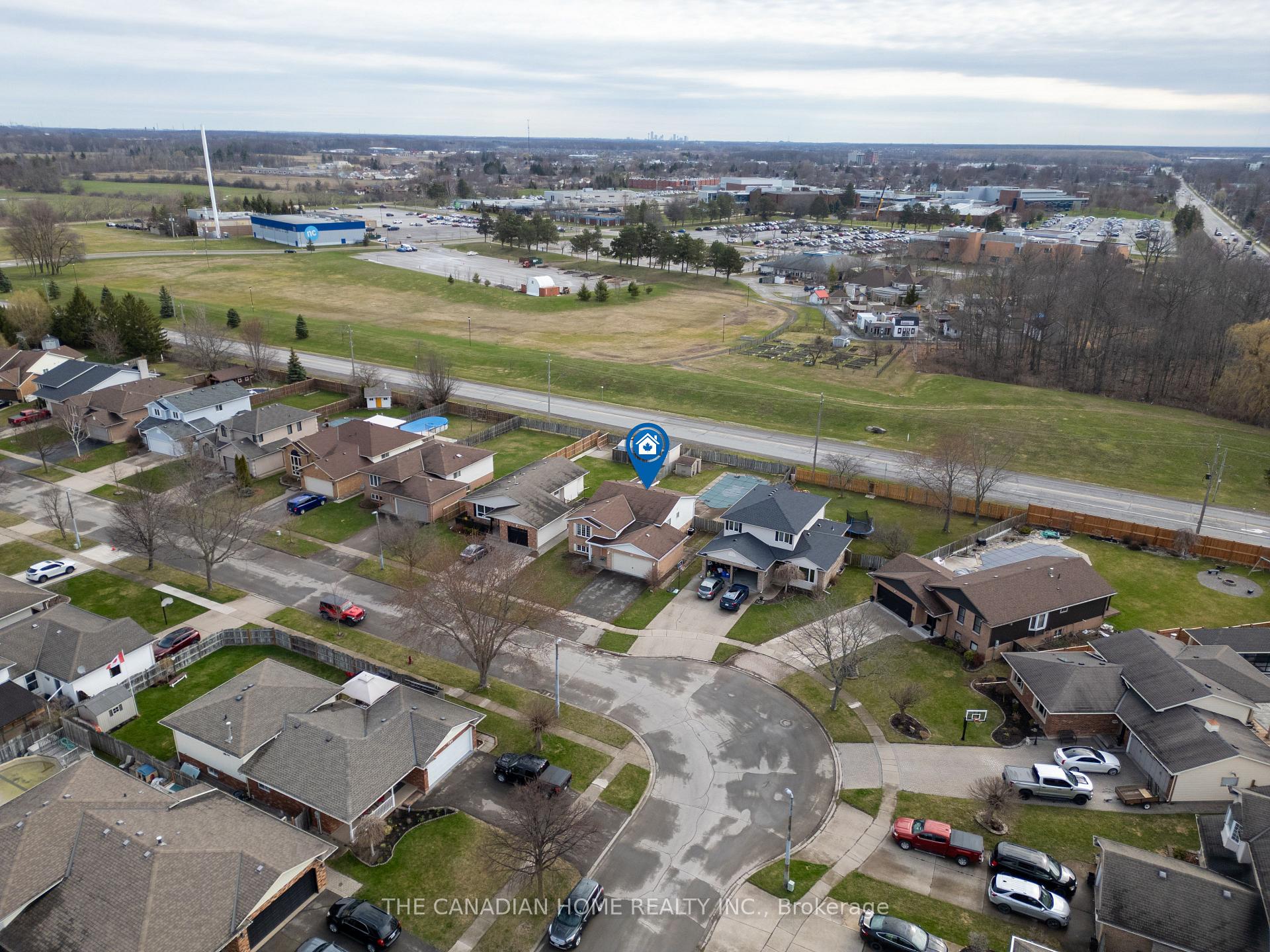 Photo 8 of 88 Cedarvale Crescent, Welland, N. Welland — HOMEH