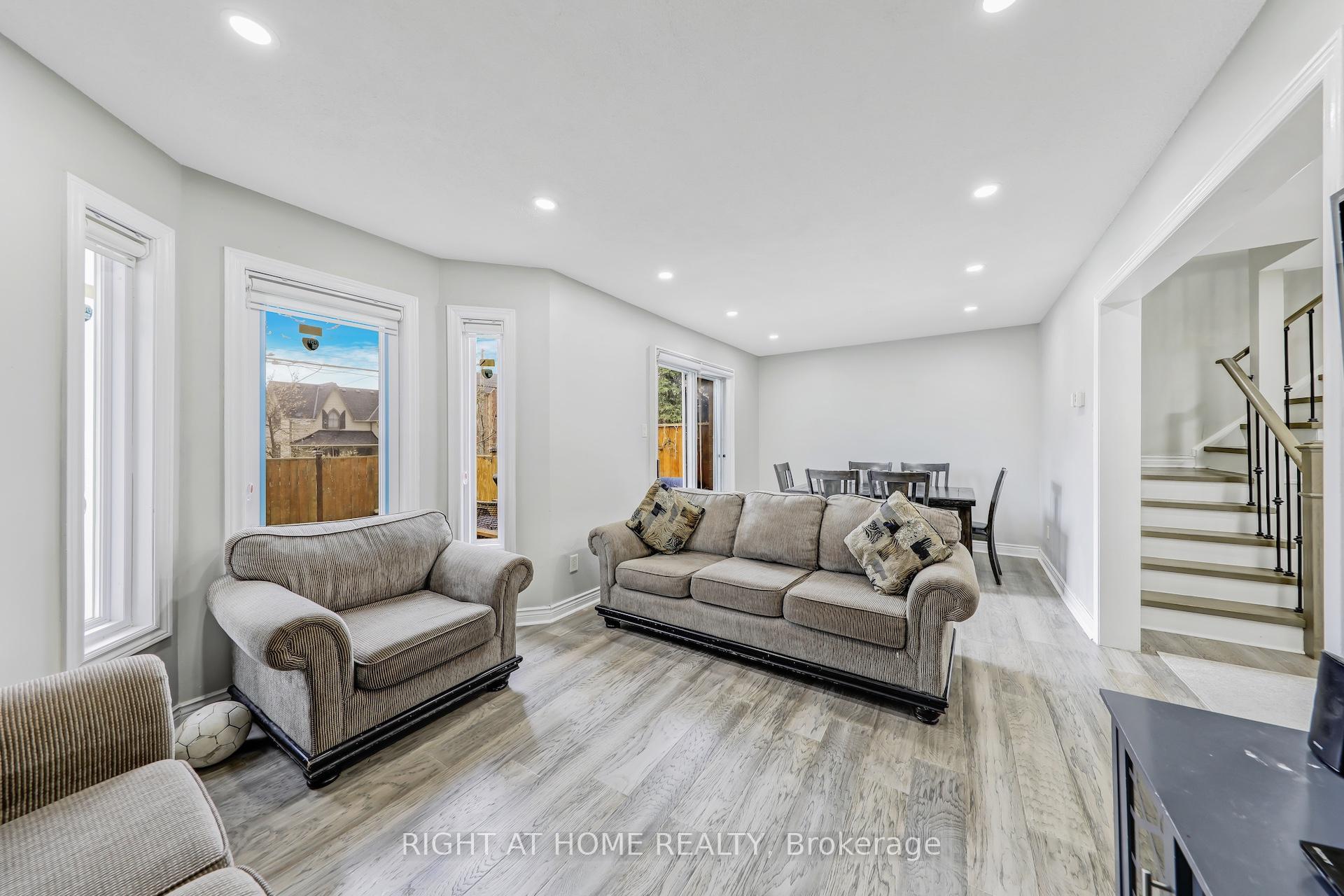 Photo 11 of 9900 Keele Street, Vaughan, Maple — HOMEH