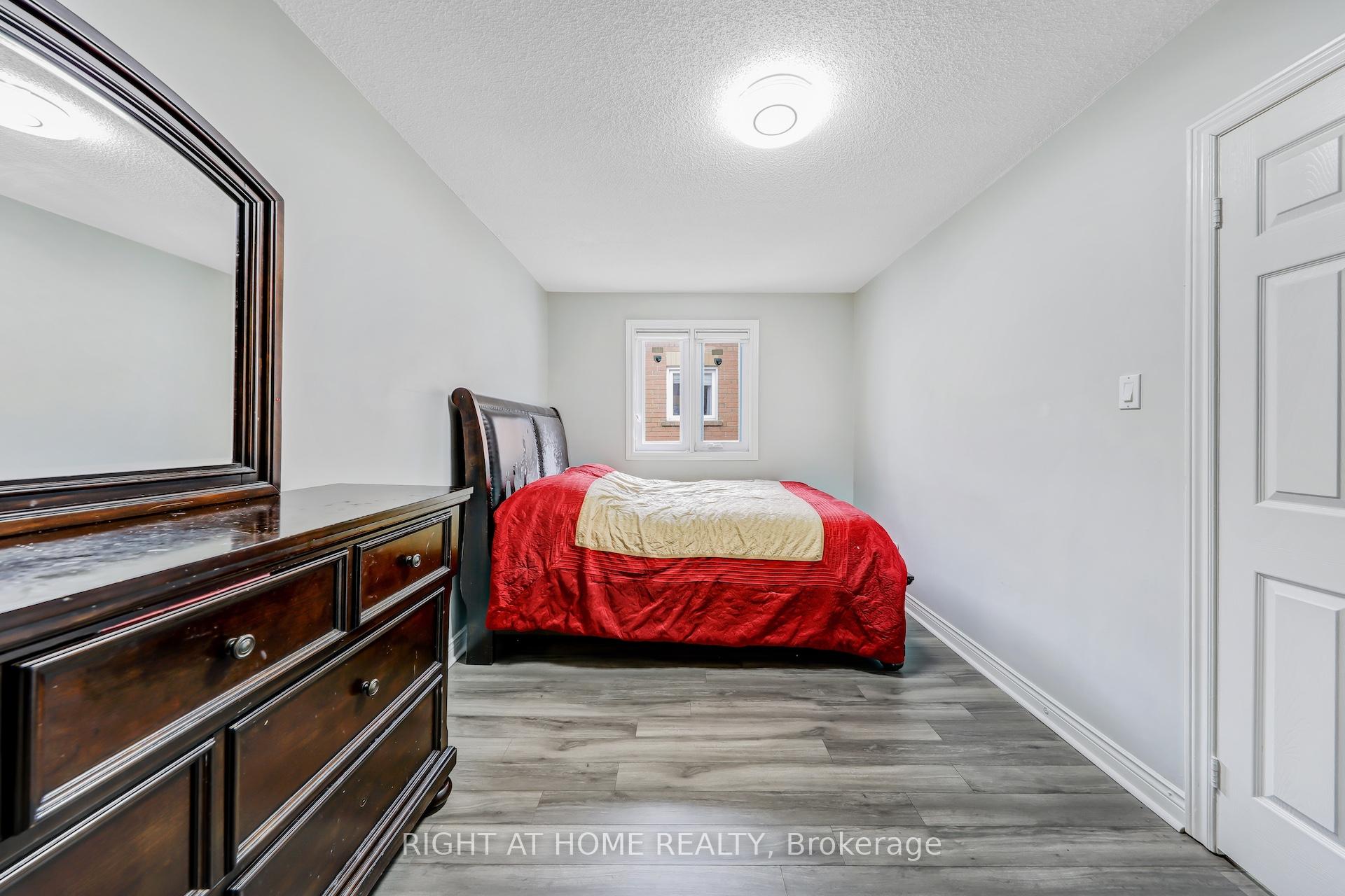 Photo 24 of 9900 Keele Street, Vaughan, Maple — HOMEH