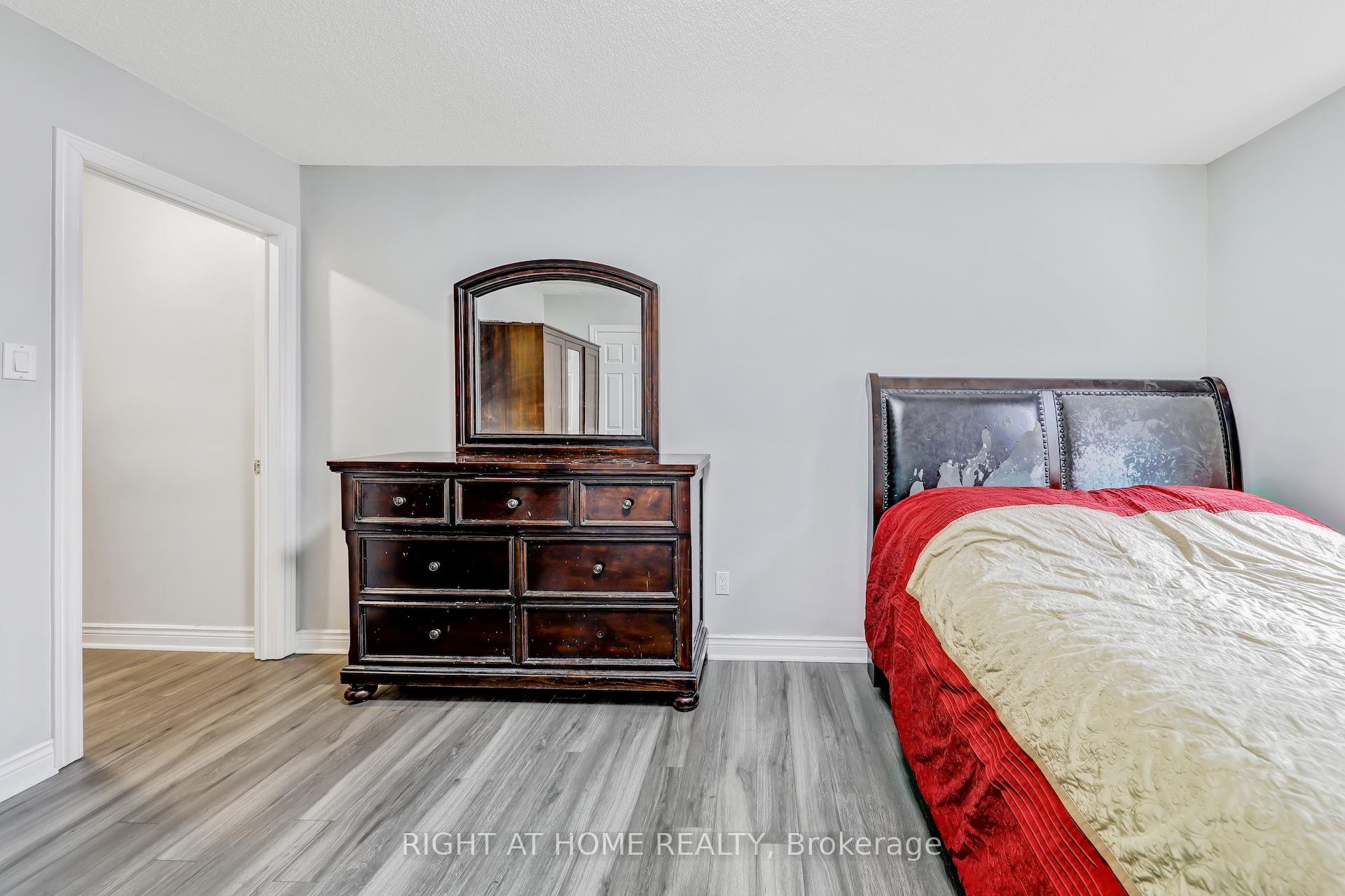 Photo 25 of 9900 Keele Street, Vaughan, Maple — HOMEH