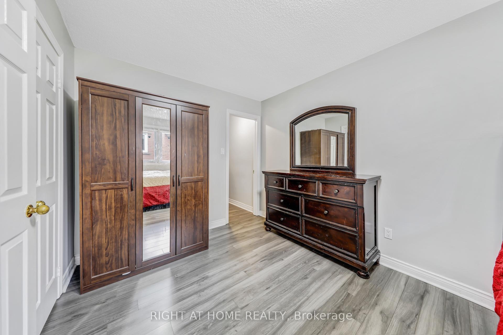 Photo 26 of 9900 Keele Street, Vaughan, Maple — HOMEH