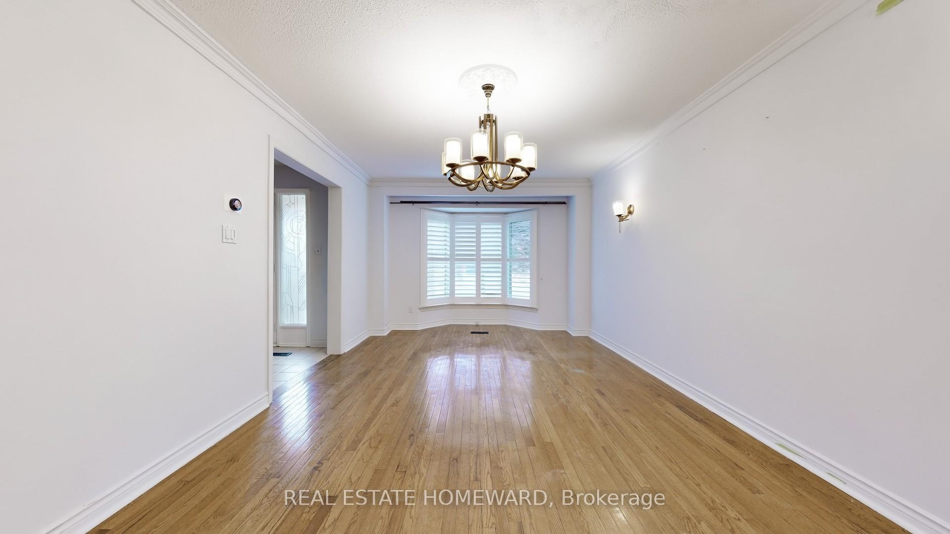 Photo 4 of Unit Main2nd, 62 Mcclenny Drive, Aurora, Aurora Highlands — HOMEH