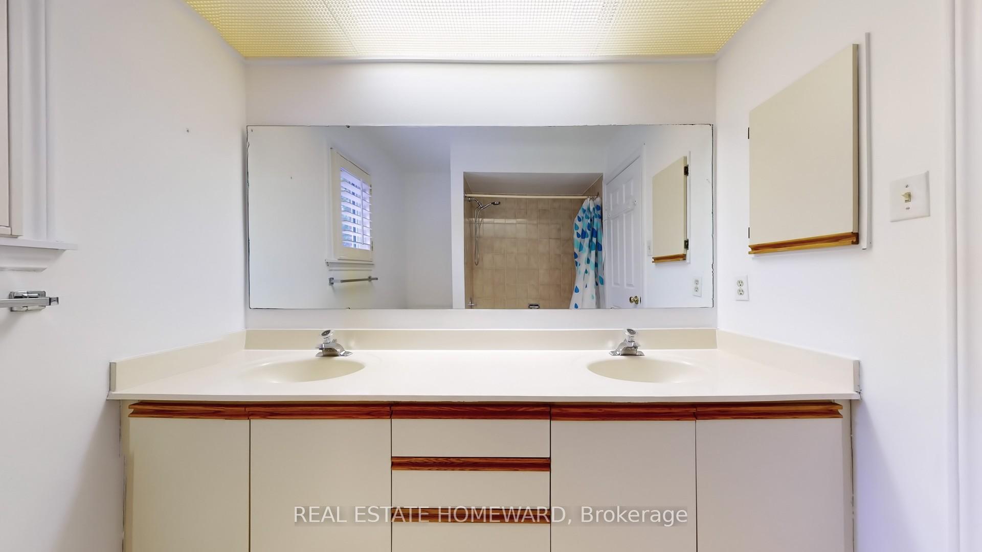 Photo 33 of Unit Main2nd, 62 Mcclenny Drive, Aurora, Aurora Highlands — HOMEH