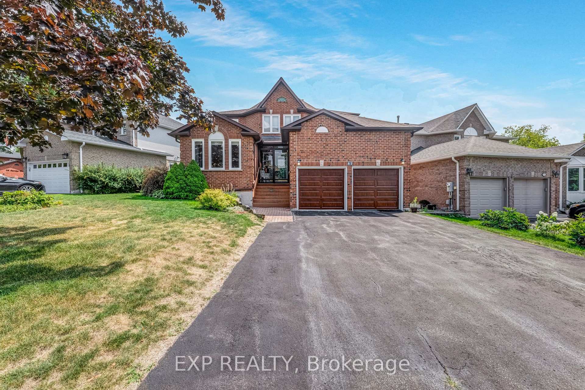 Photo 1 of 57 Twelve Oaks Drive, Aurora, Aurora Village — HOMEH