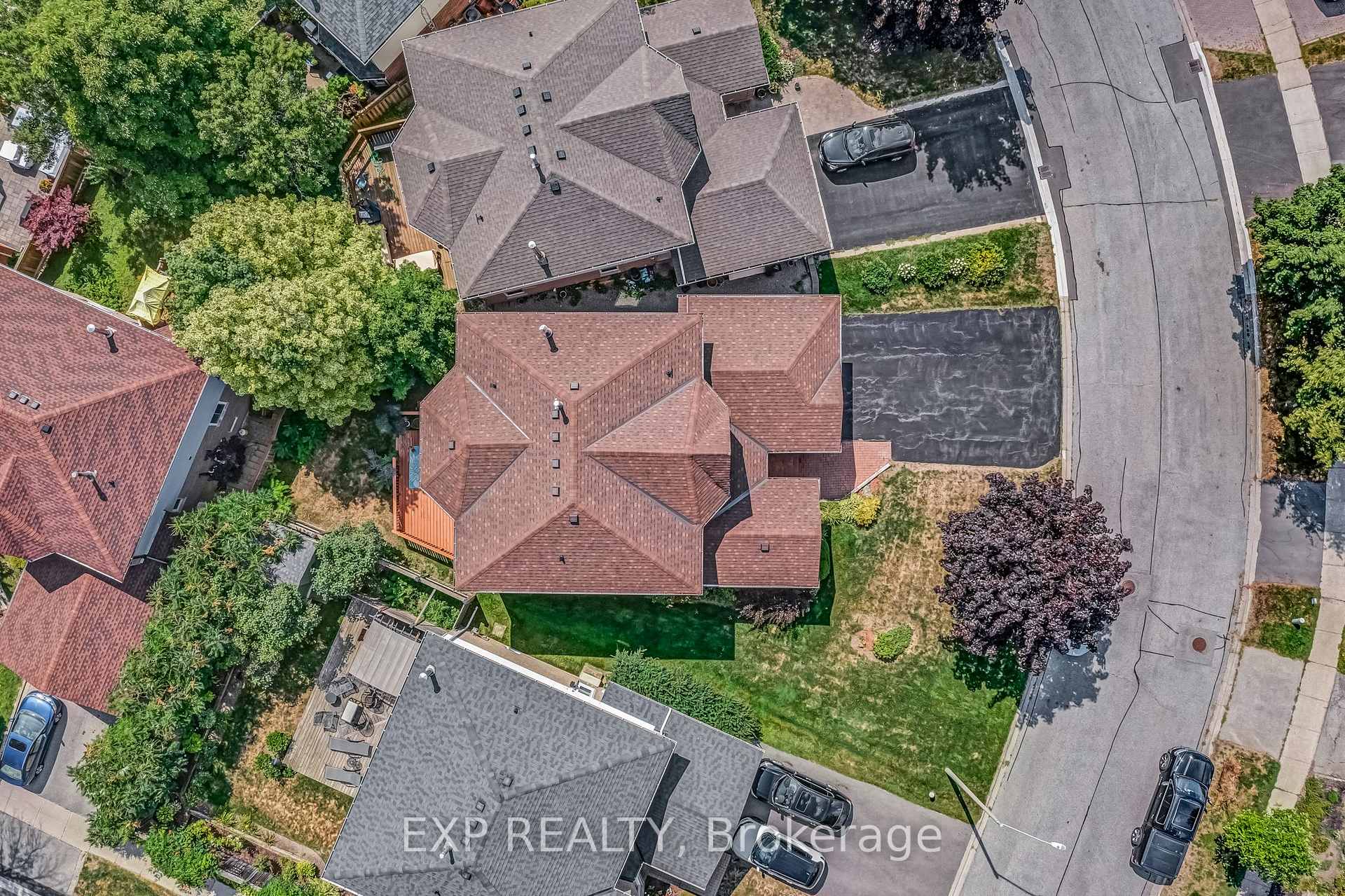 Photo 29 of 57 Twelve Oaks Drive, Aurora, Aurora Village — HOMEH