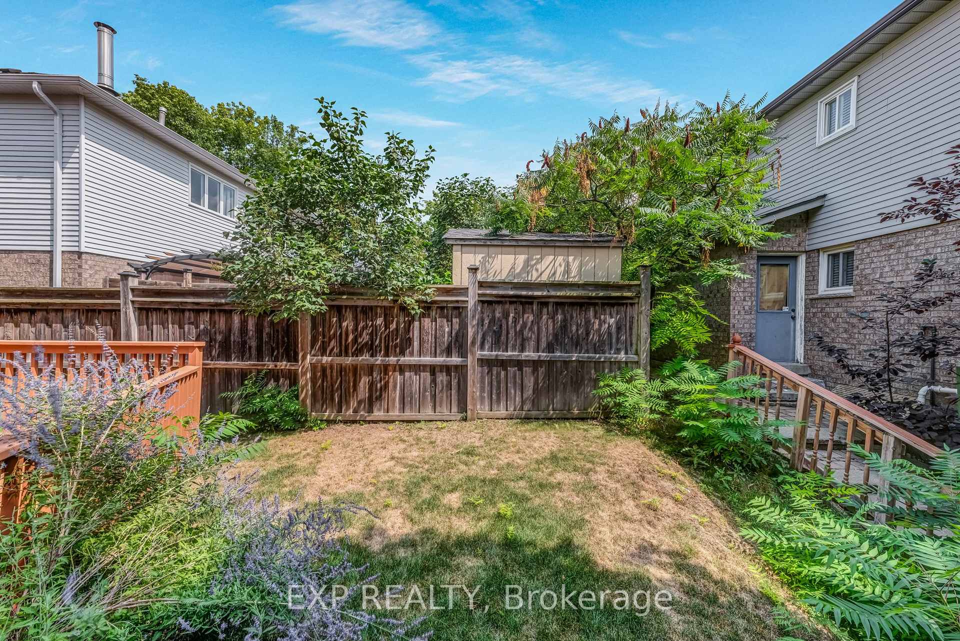 Photo 37 of 57 Twelve Oaks Drive, Aurora, Aurora Village — HOMEH