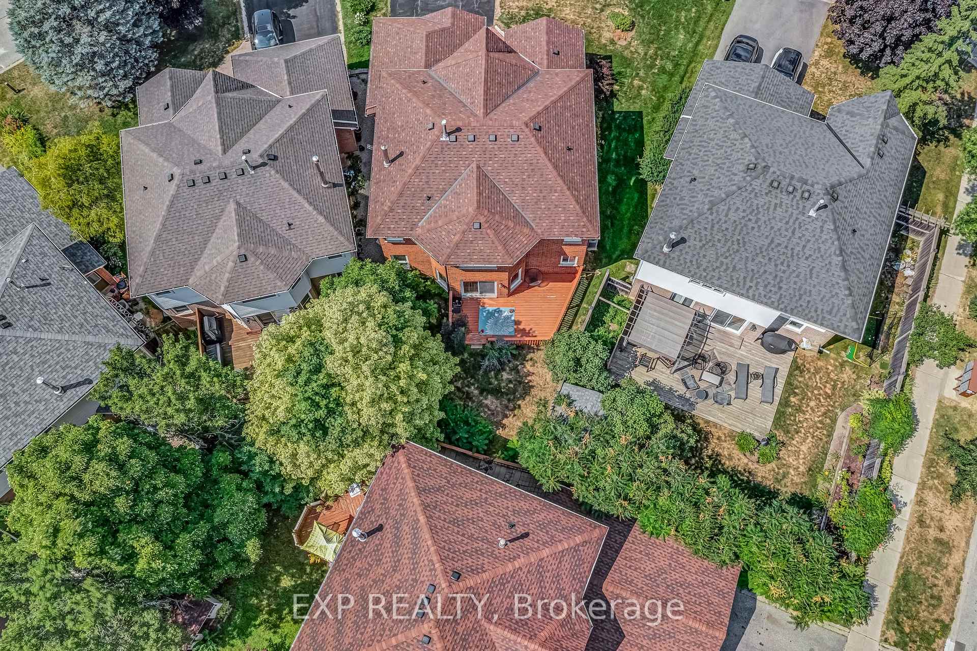 Photo 39 of 57 Twelve Oaks Drive, Aurora, Aurora Village — HOMEH