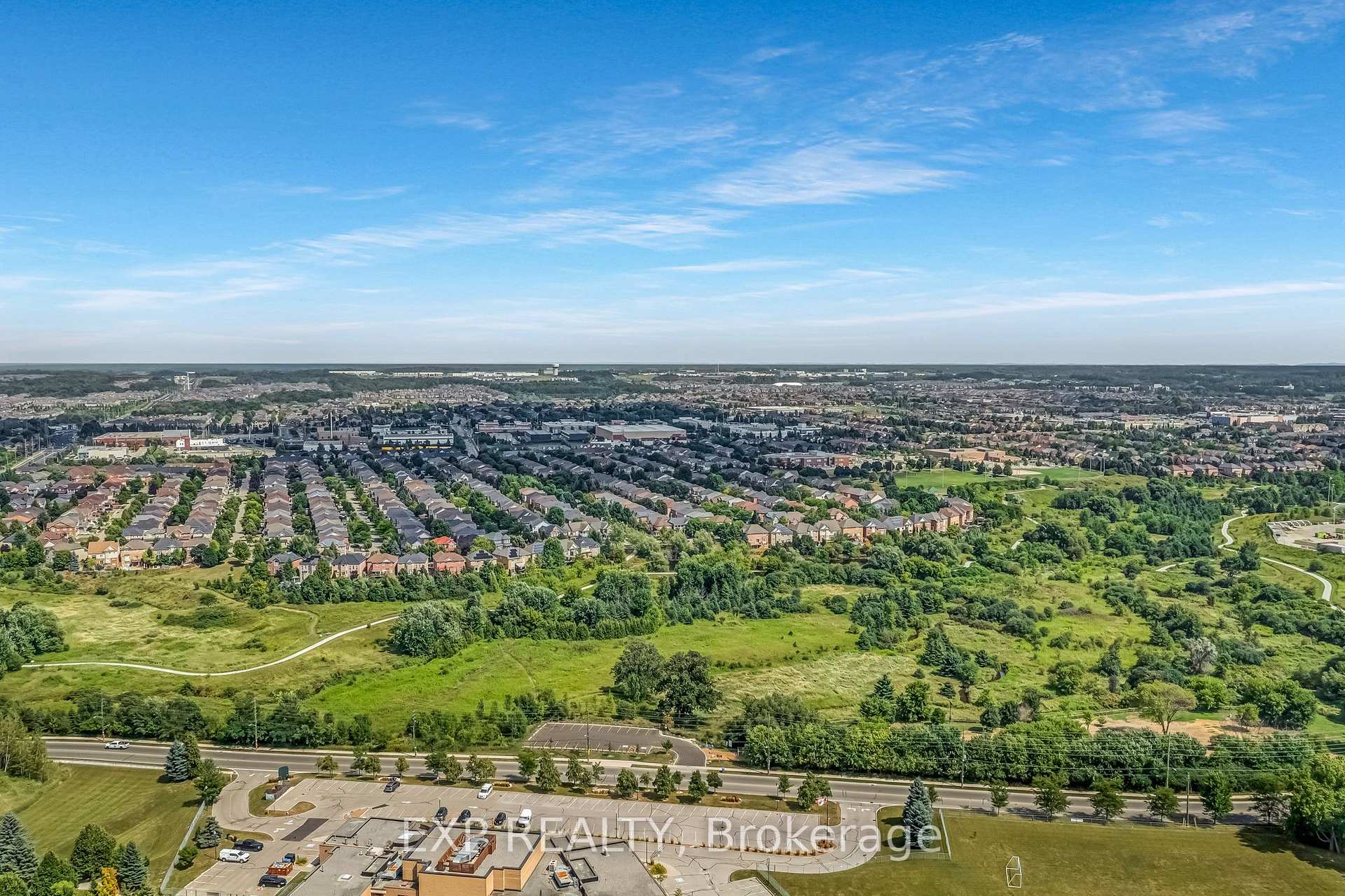 Photo 40 of 57 Twelve Oaks Drive, Aurora, Aurora Village — HOMEH