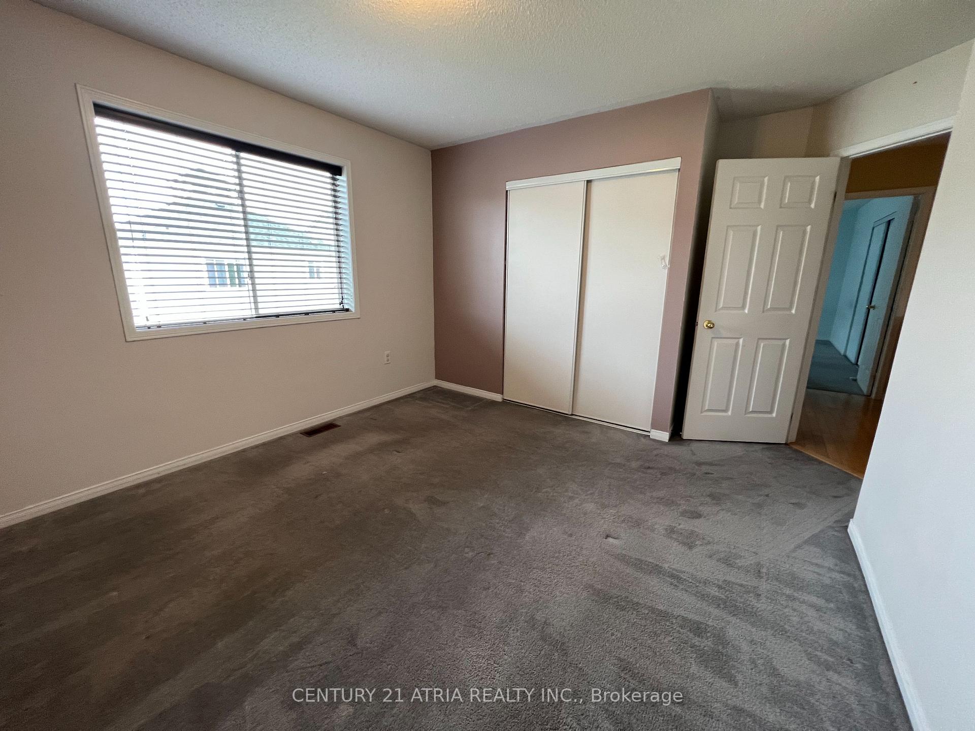 Photo 18 of 8 Hoile Drive, Ajax, South East — HOMEH