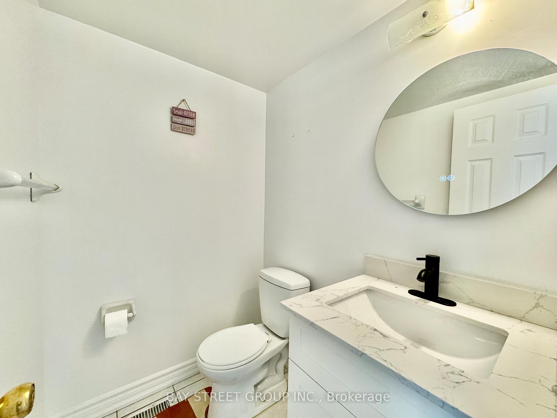 Photo 12 of 63 Lucena Crescent, Vaughan, Maple — HOMEH