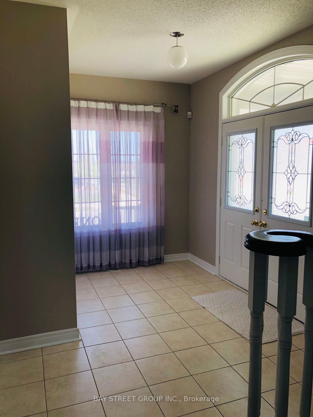 Photo 12 of 1 Borjana Boulevard, Vaughan, Patterson — HOMEH