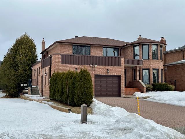 Photo 2 of 270 Arnold Avenue, Vaughan, Crestwood-Springfarm-Yorkhill — HOMEH