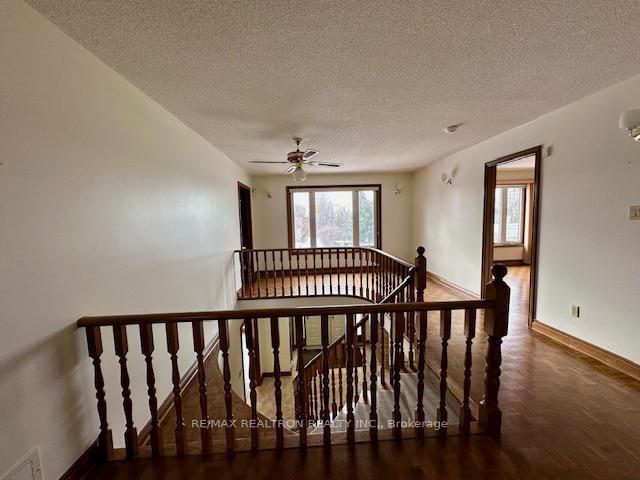 Photo 13 of 270 Arnold Avenue, Vaughan, Crestwood-Springfarm-Yorkhill — HOMEH