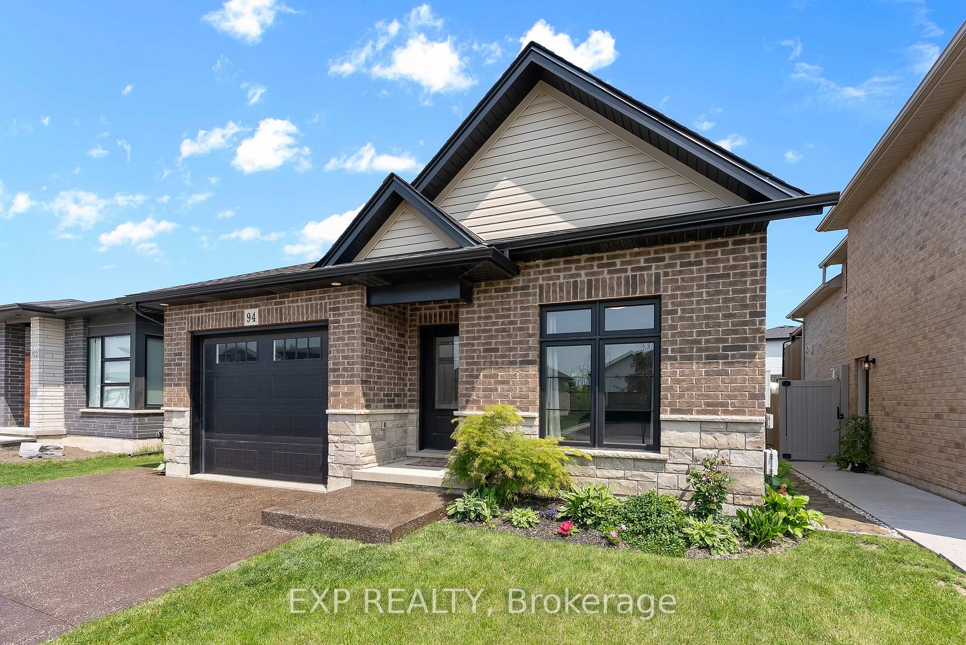 Photo 1 of 94 Willowbrook Drive, Welland, West Welland — HOMEH