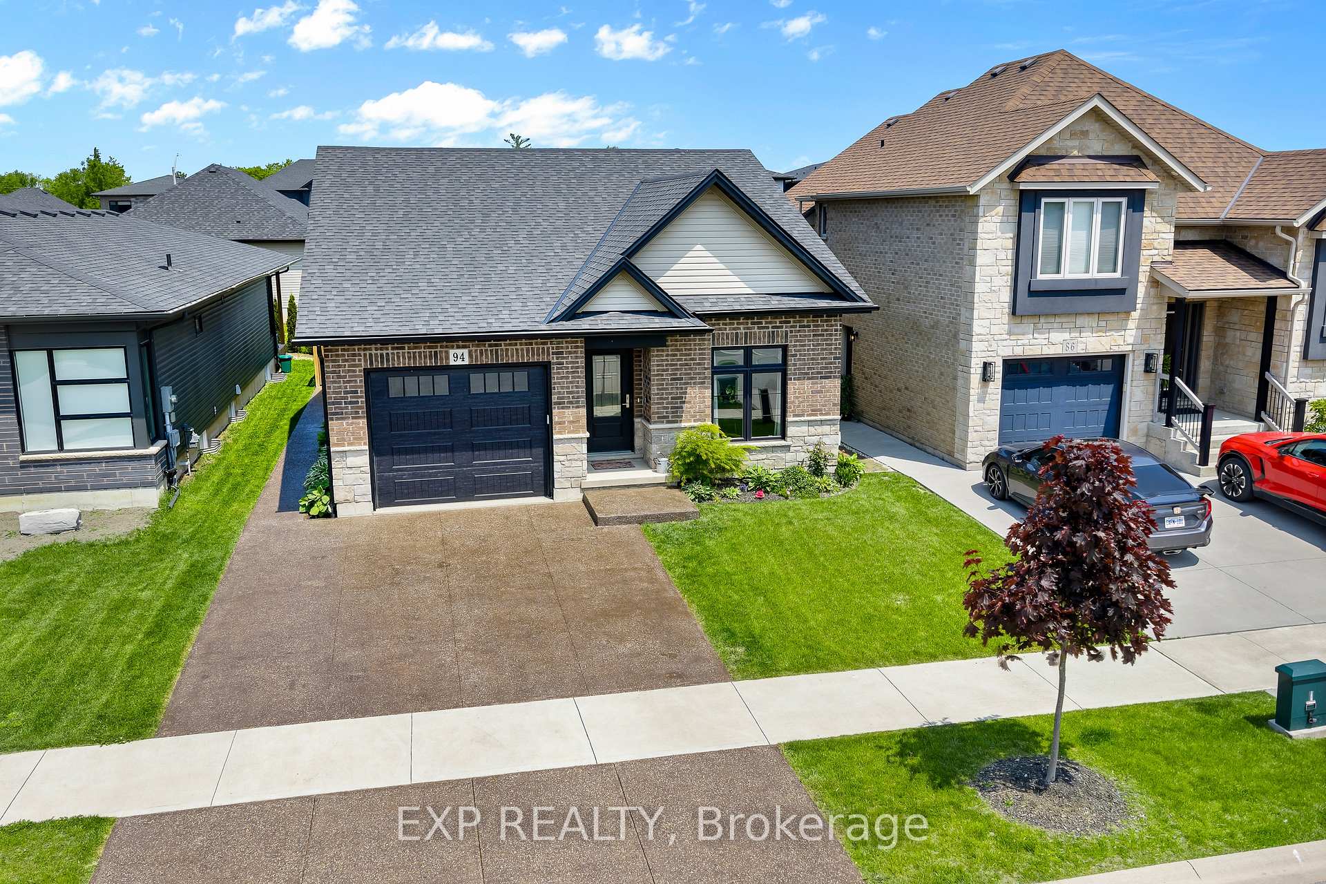 Photo 2 of 94 Willowbrook Drive, Welland, West Welland — HOMEH
