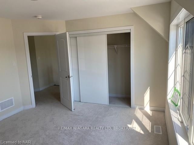 Photo 7 of 240 Forks Road, Welland, Dain City — HOMEH
