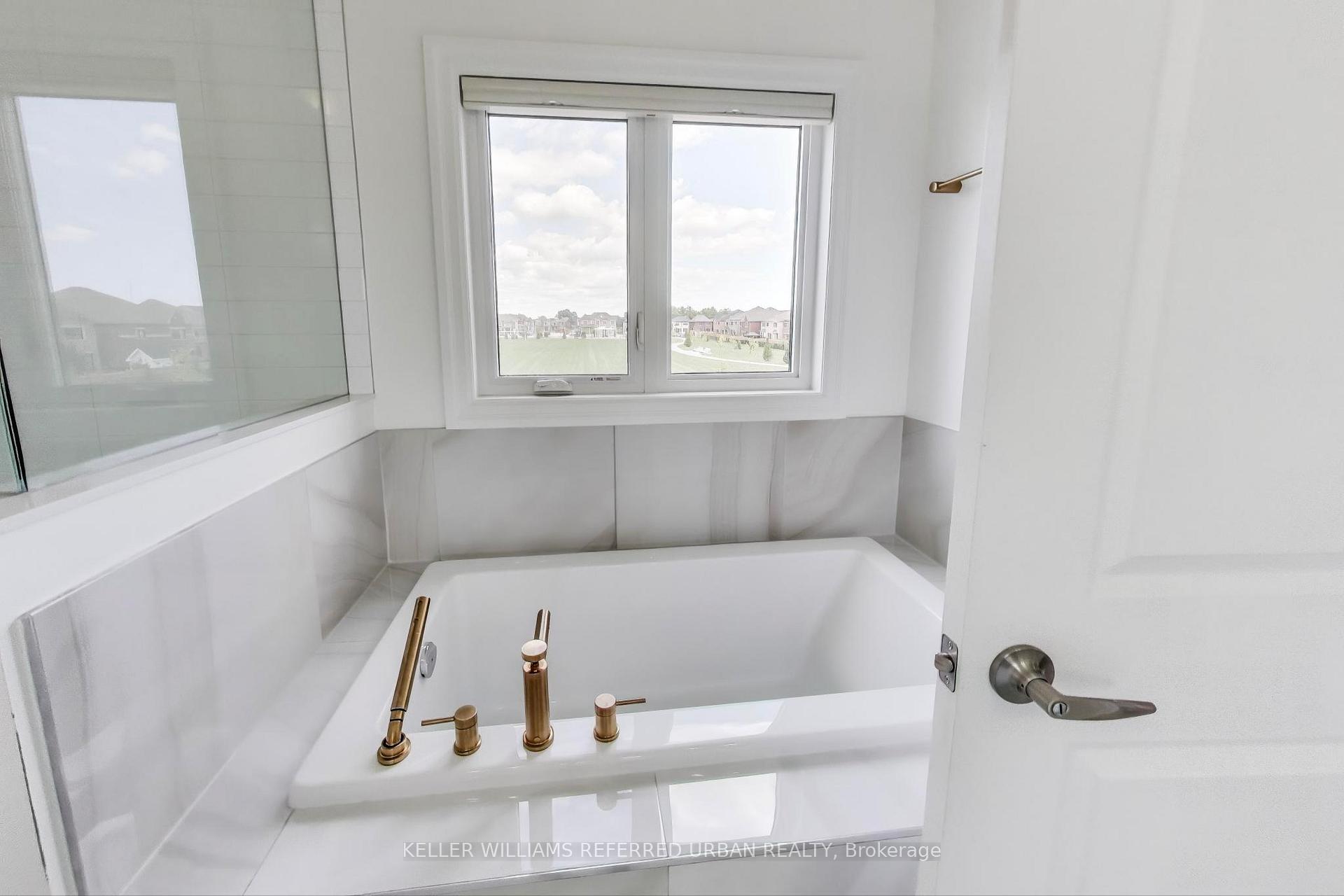 Photo 20 of 59 Maskell Crescent, Whitby, Rural Whitby — HOMEH