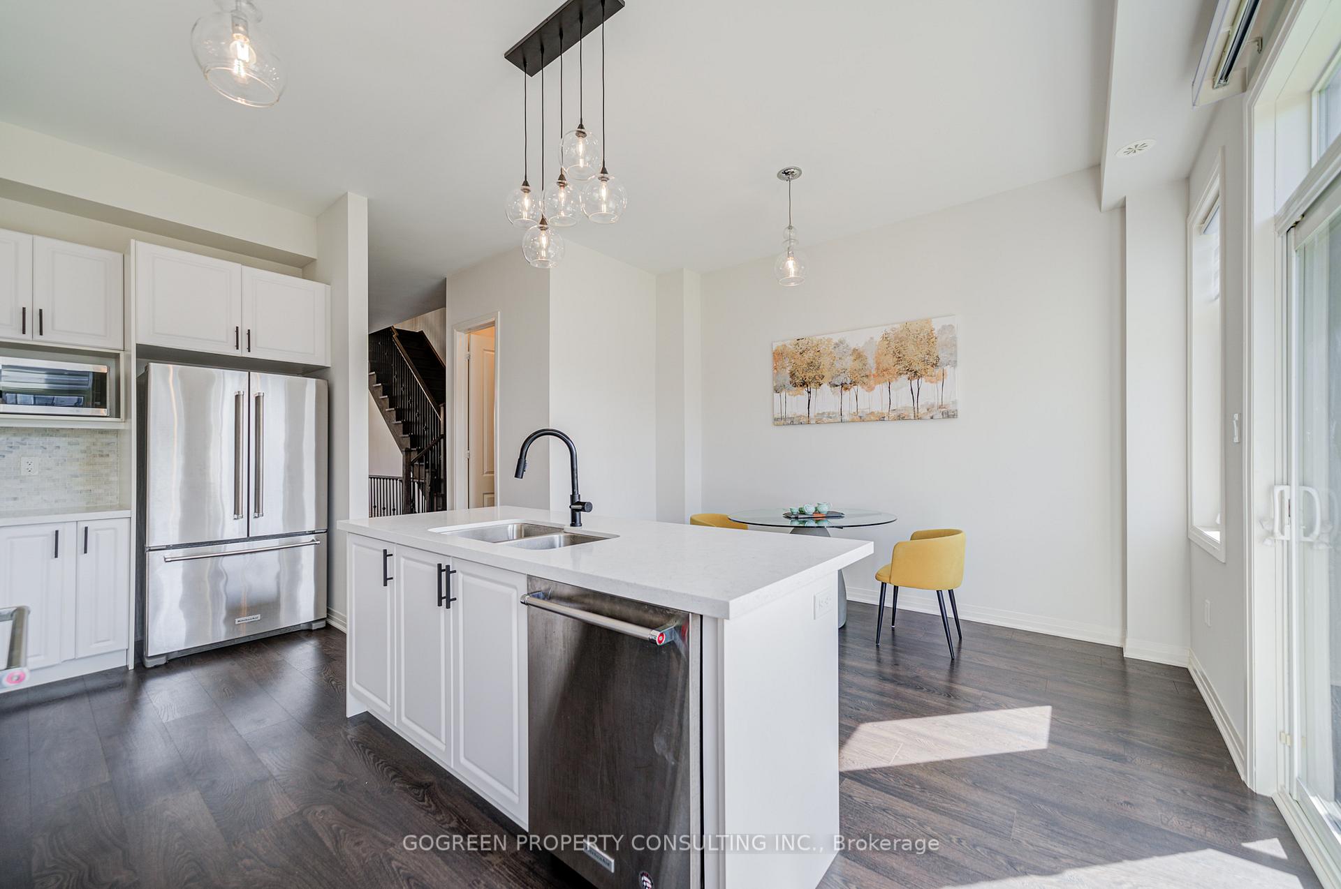 Photo 10 of 242 Thomas Cook Avenue, Vaughan, Patterson — HOMEH