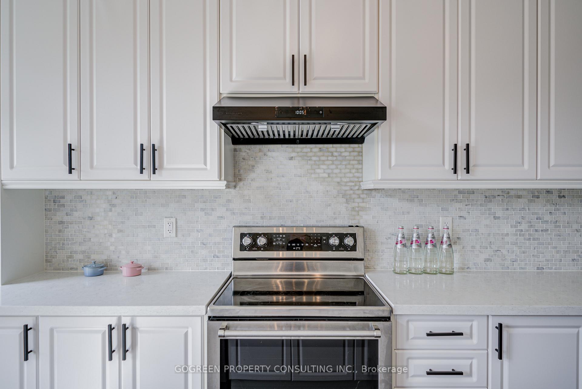 Photo 13 of 242 Thomas Cook Avenue, Vaughan, Patterson — HOMEH