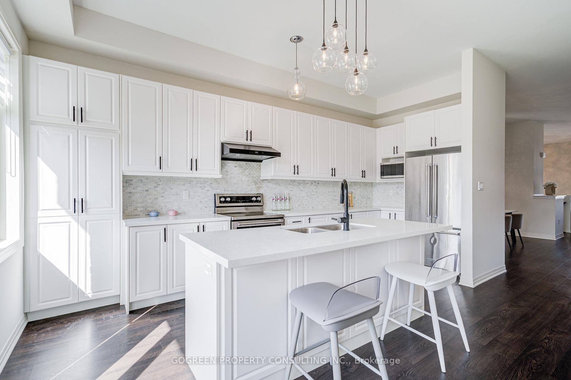 Photo 15 of 242 Thomas Cook Avenue, Vaughan, Patterson — HOMEH